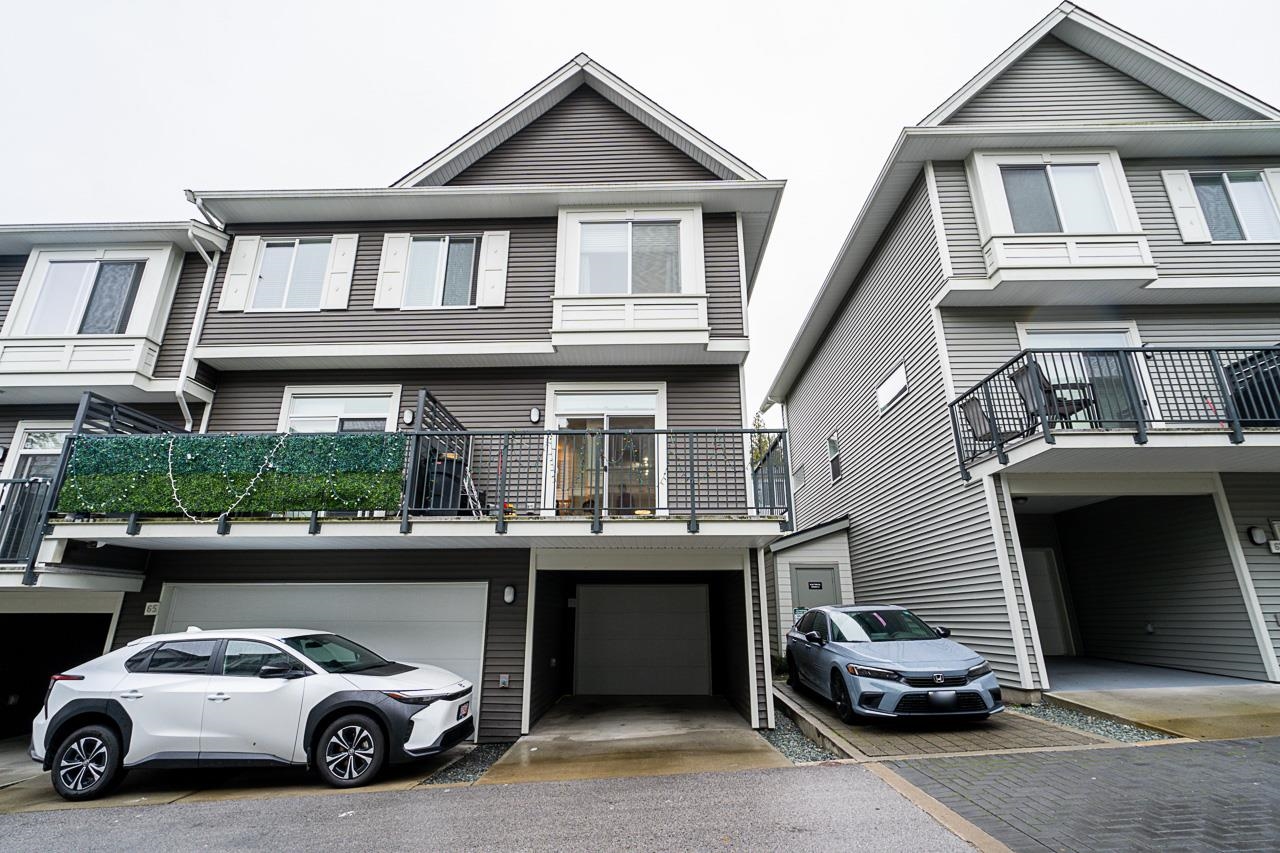 64 8168 136a Street, Surrey, Bear Creek Green Timbers, V3W 2Z6 2