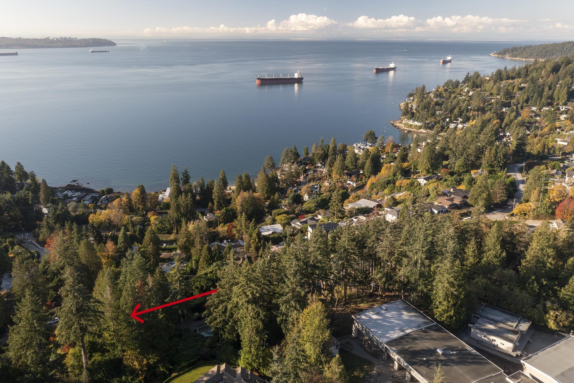 Listing image of 3095 MATHERS AVENUE