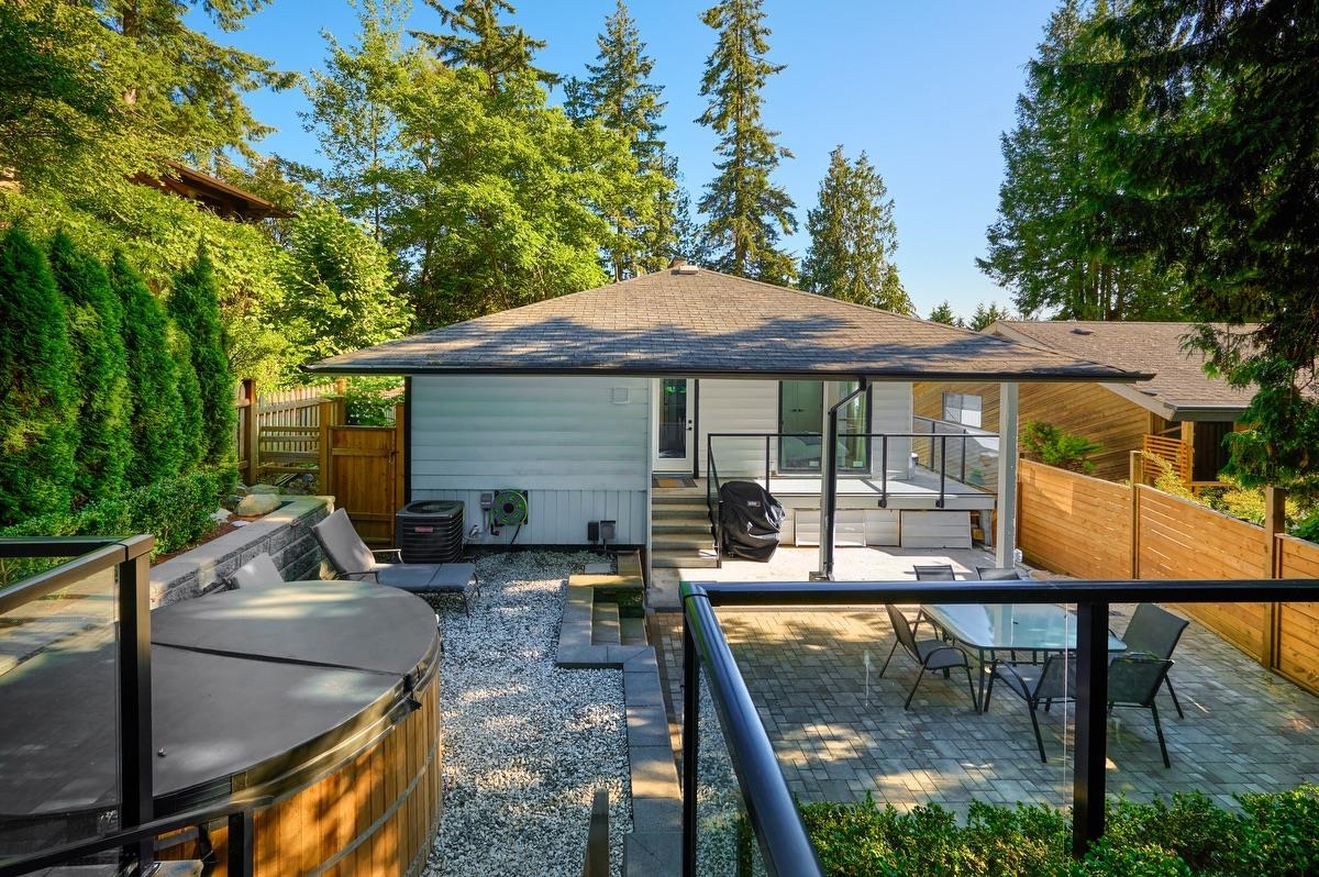 428 E 19th Street, North Vancouver, Central Lonsdale, V7L 2Z5 29