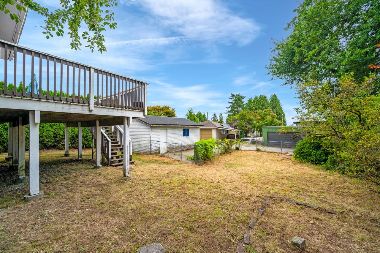 265 W Queens Road, North Vancouver, Upper Lonsdale, V7N 2K6 22