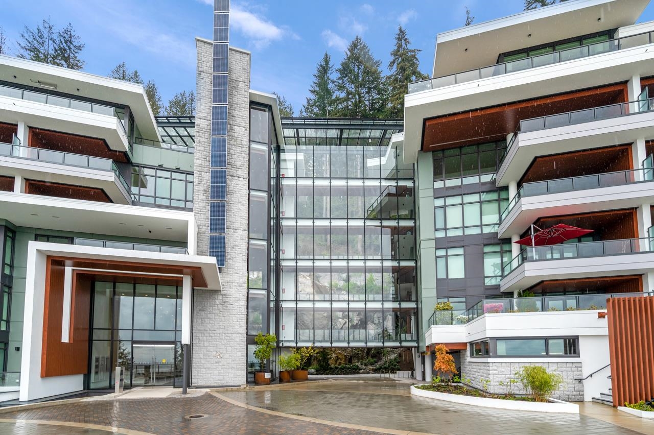 306 3101 Burfield Place, West Vancouver, Cypress Park Estates, V7S 0B8 2