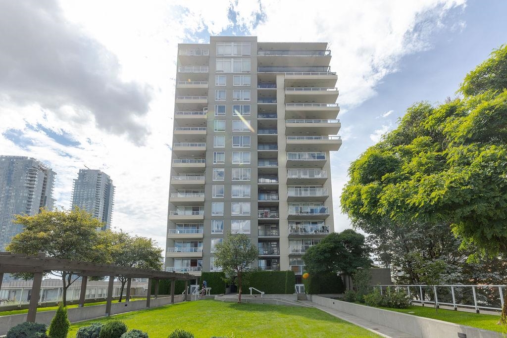 1701 39 Sixth Street, New Westminster, Downtown NW, V3L 0B3 35