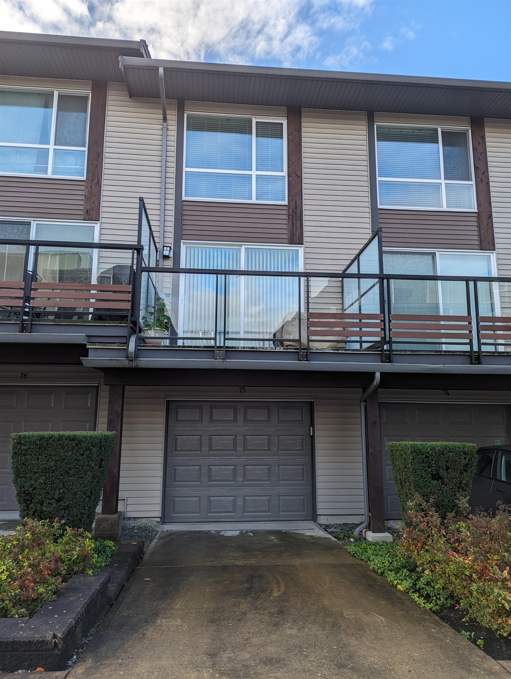 75 16222 23a Avenue, Surrey, Grandview Surrey, V3Z 6P4 1