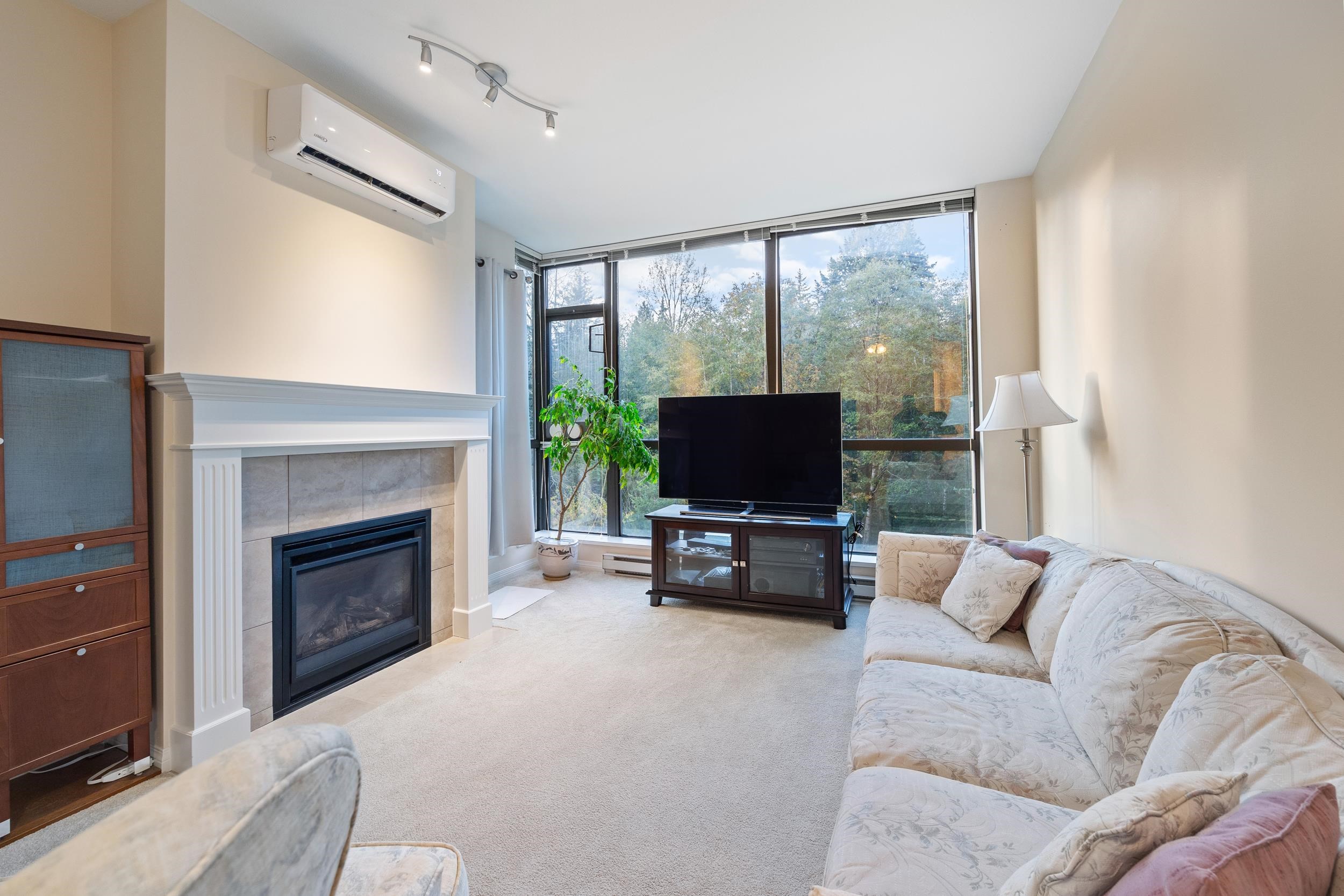 308 6837 Station Hill Drive, Burnaby, South Slope, V3N 5B7 10