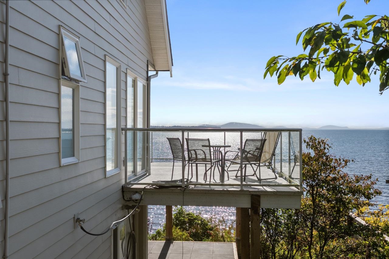 14420 Marine Drive, White Rock, White Rock, V4B 1B3 35