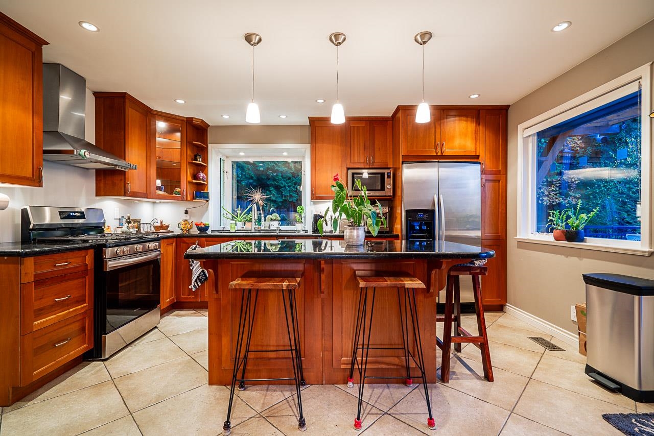 Listing image of 1358 E 14TH STREET