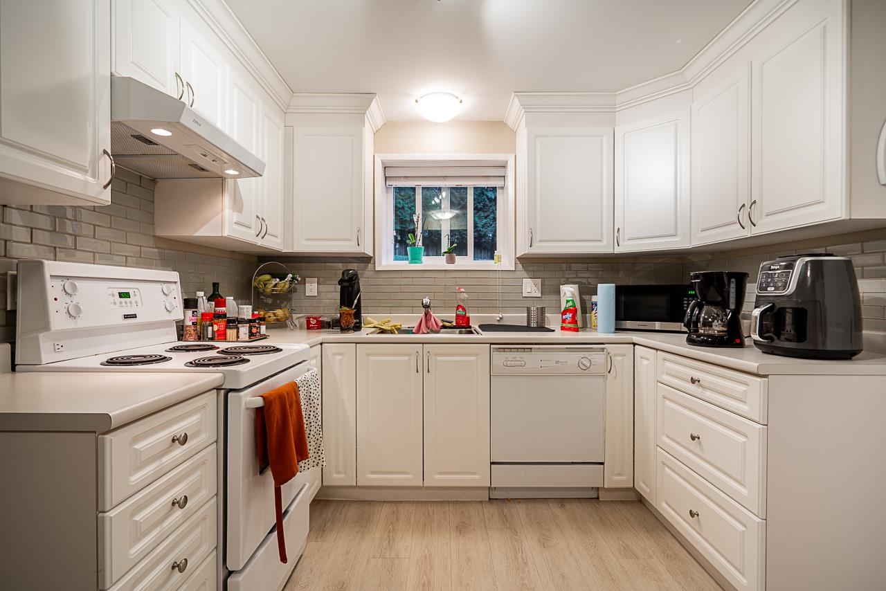Listing image of 1358 E 14TH STREET