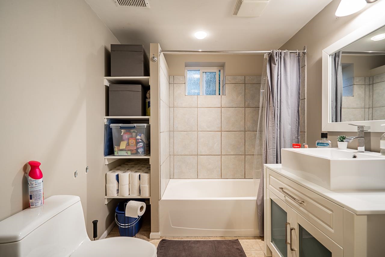 Listing image of 1358 E 14TH STREET