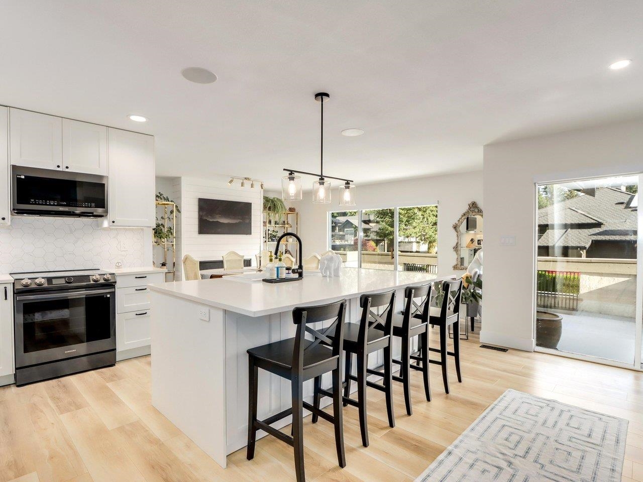 Listing image of 1 1900 INDIAN RIVER CRESCENT