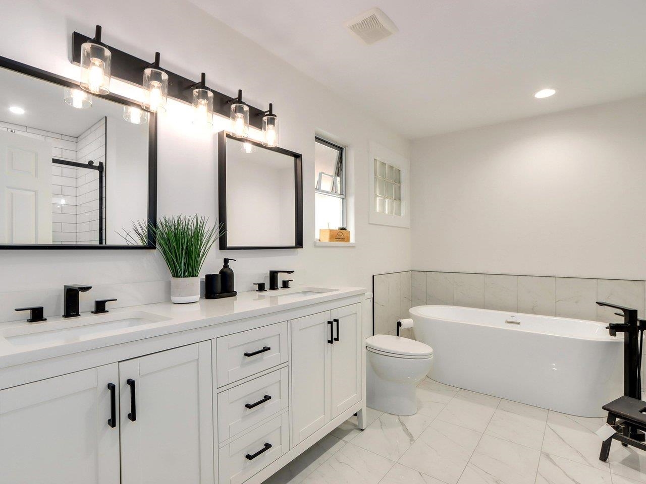 Listing image of 1 1900 INDIAN RIVER CRESCENT