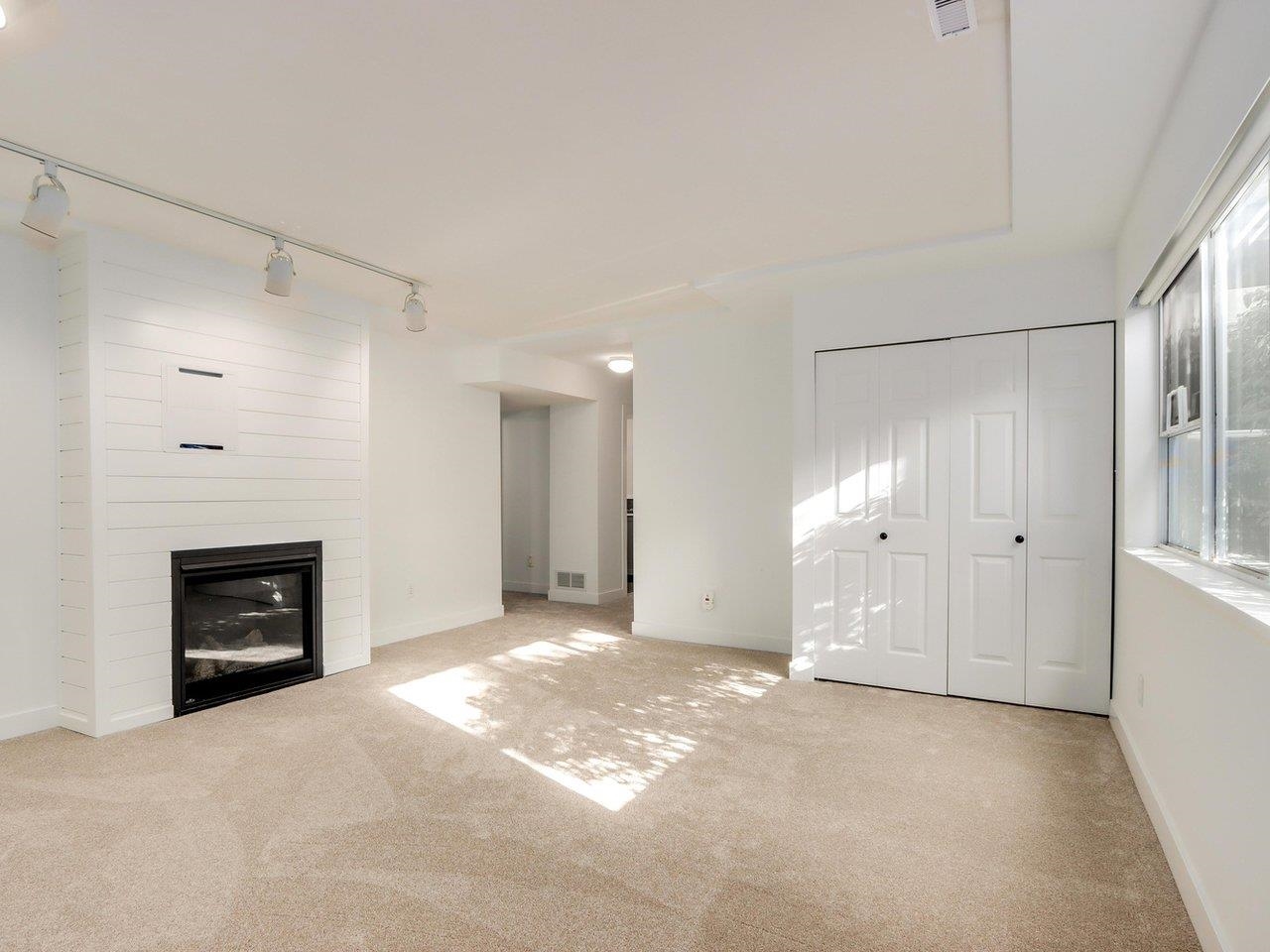 Listing image of 1 1900 INDIAN RIVER CRESCENT