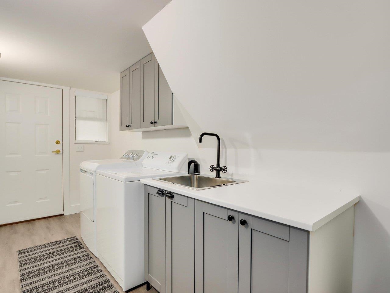 Listing image of 1 1900 INDIAN RIVER CRESCENT