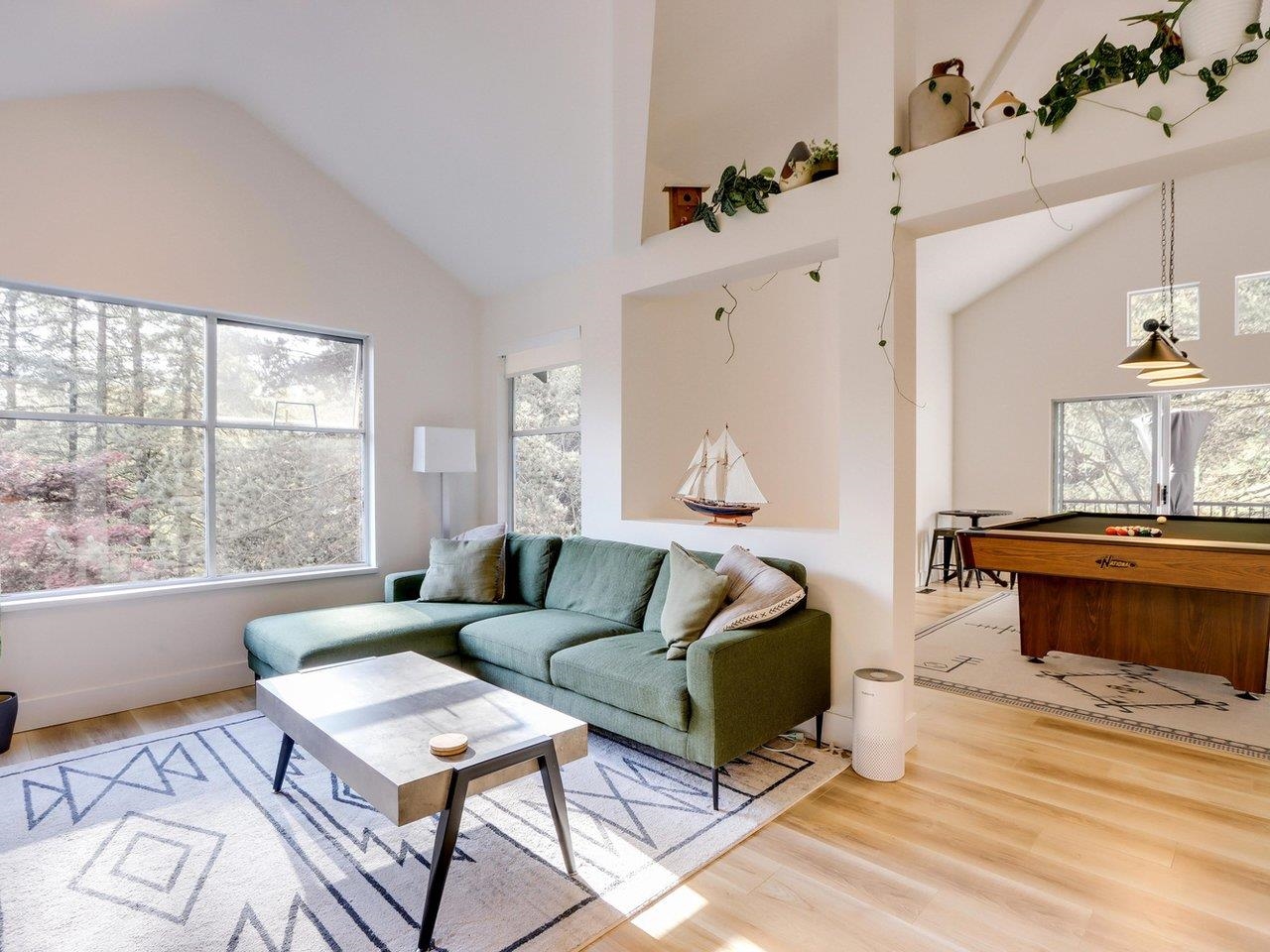 Listing image of 1 1900 INDIAN RIVER CRESCENT