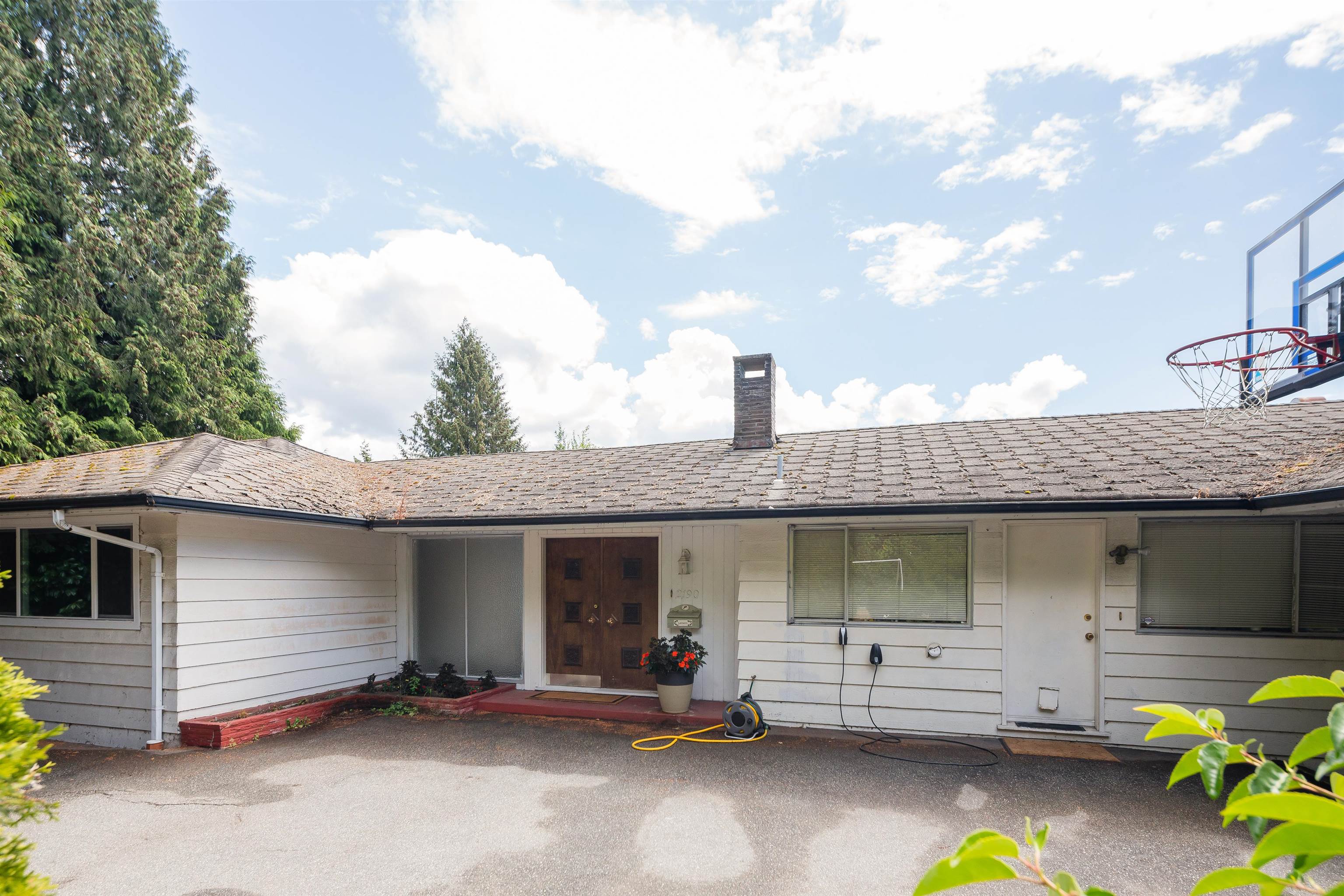 Listing image of 2190 SHAFTON PLACE