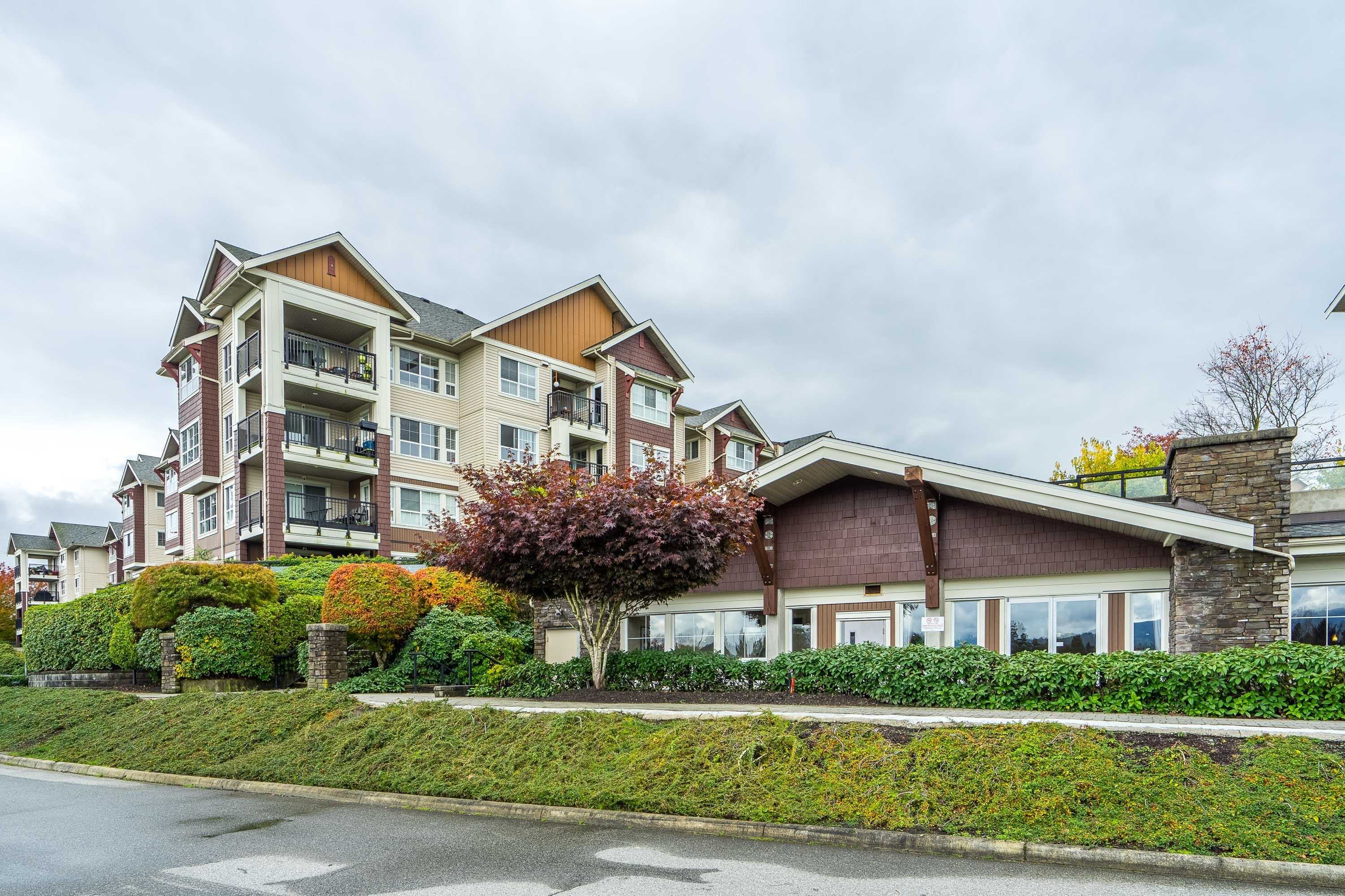 311 19677 Meadow Gardens Way, Pitt Meadows, North Meadows PI, V3Y 0A2 35