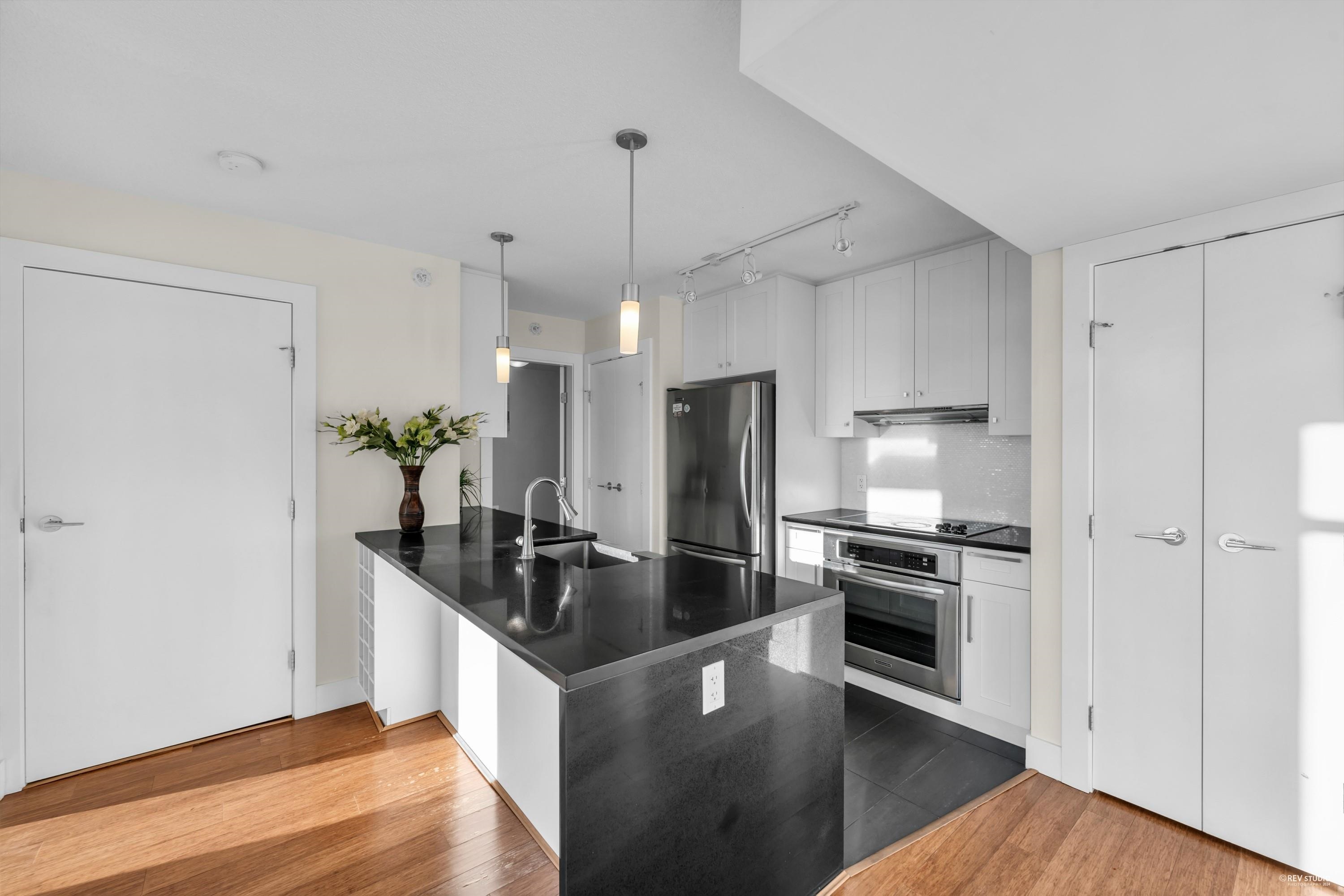 3005 888 Homer Street, Vancouver, Downtown VW, V6B 0H7 9