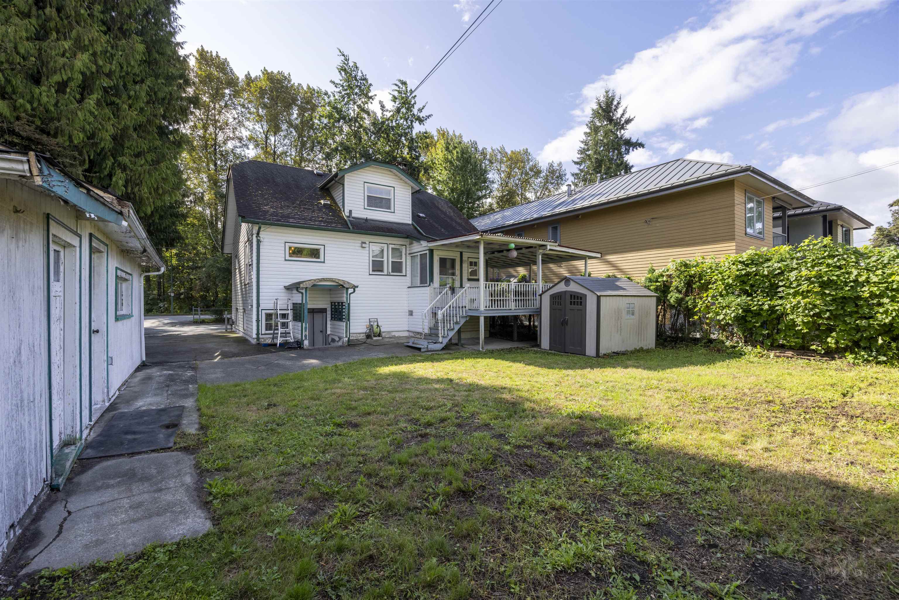 826 Westwood Street, Coquitlam, Meadow Brook, V3C 3L2 29