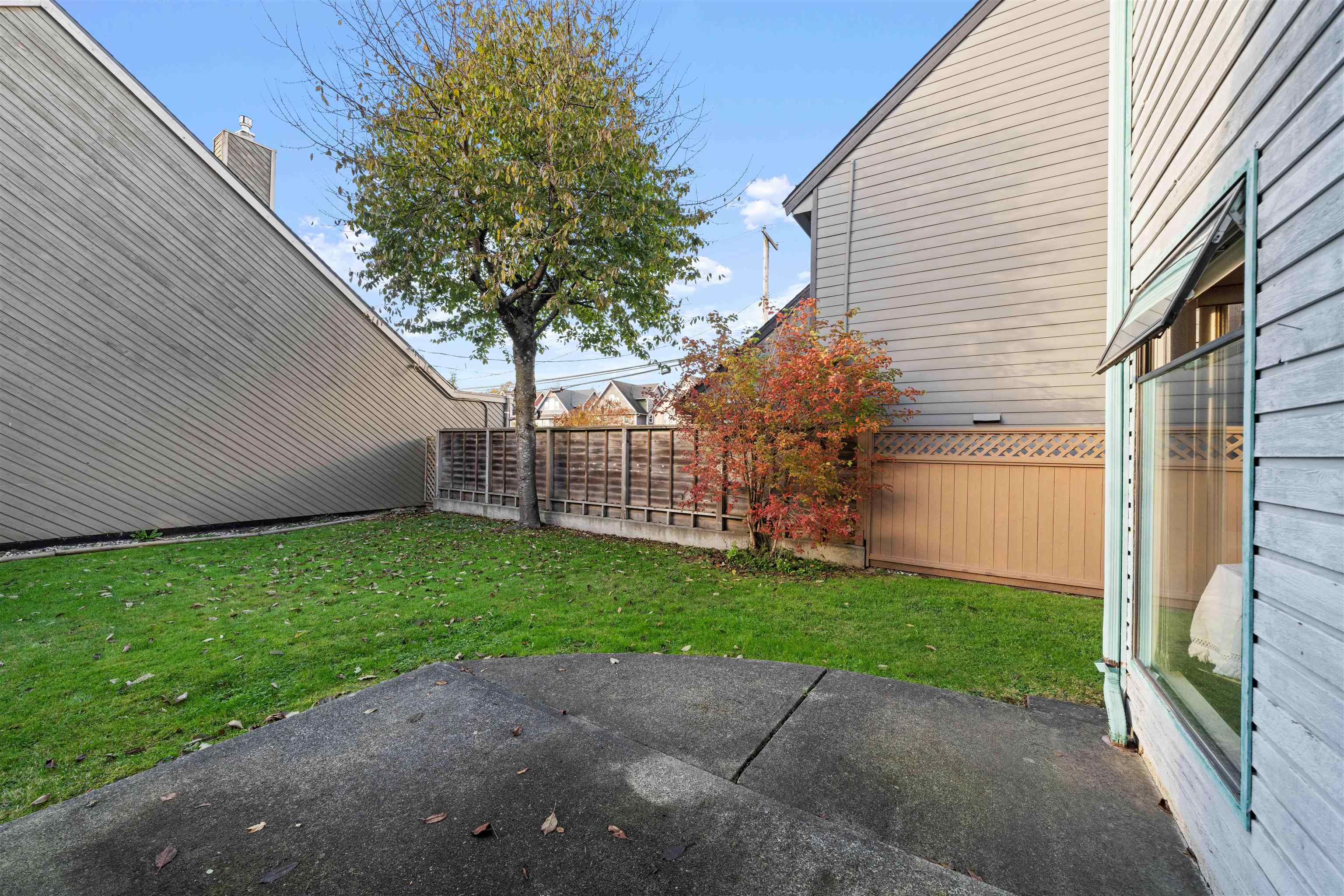 4735 48b Street, Delta, Ladner Elementary, V4K 4C1 4