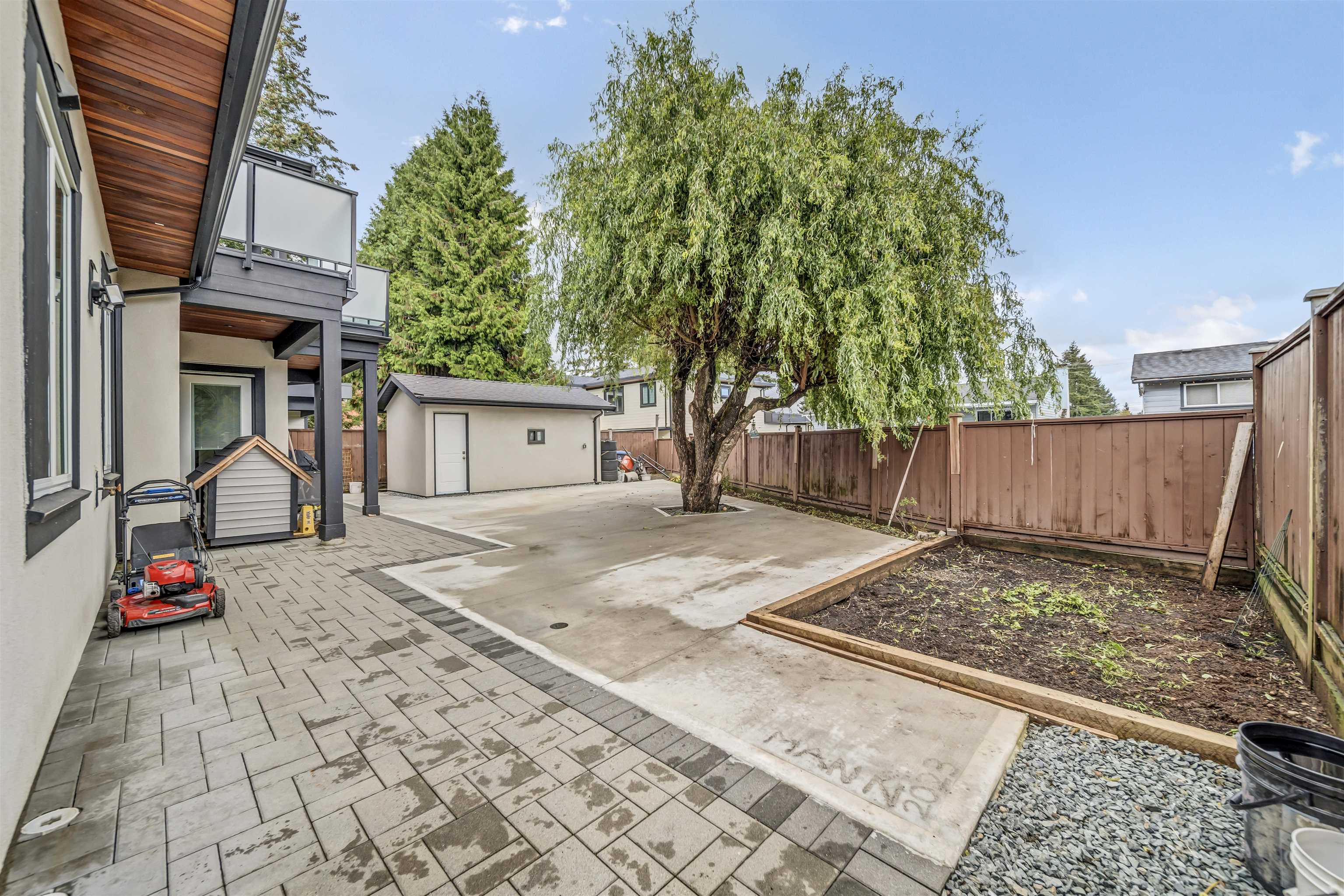 6474 131a Street, Surrey, West Newton, V3W 7P4 37