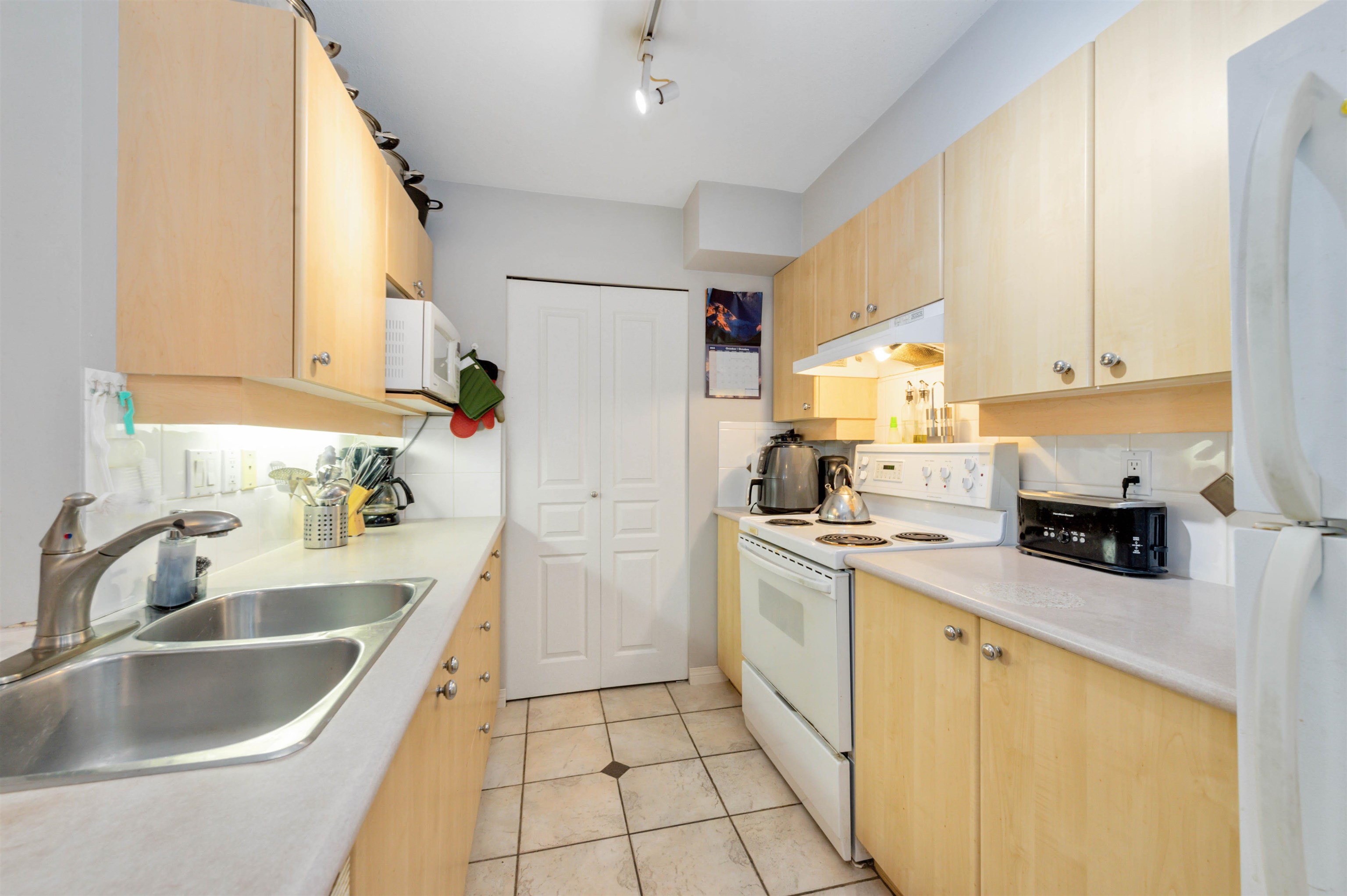 307 3235 W 4th Avenue, Vancouver, Kitsilano, V6K 1R8 10