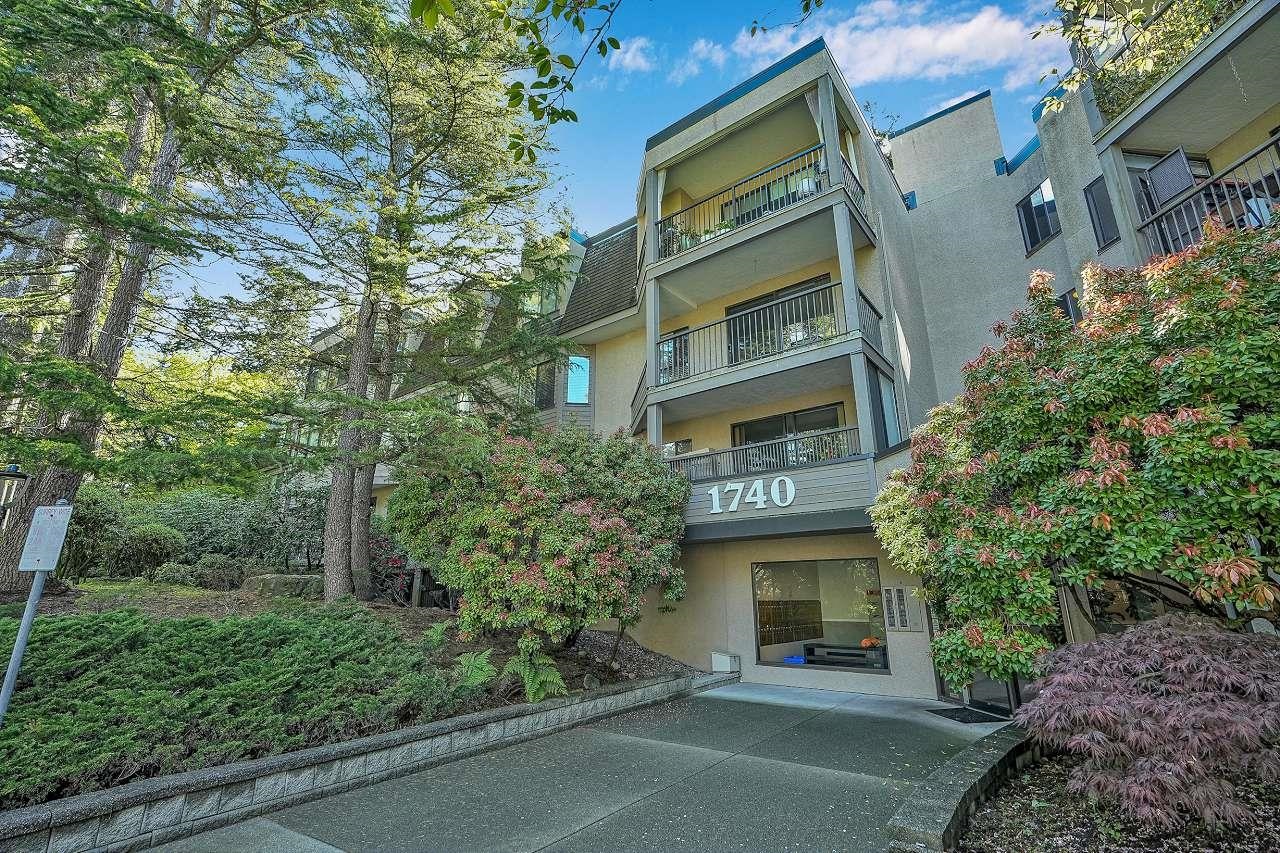 303 1740 Southmere Crescent, Surrey, Sunnyside Park Surrey, V4A 6E4 24