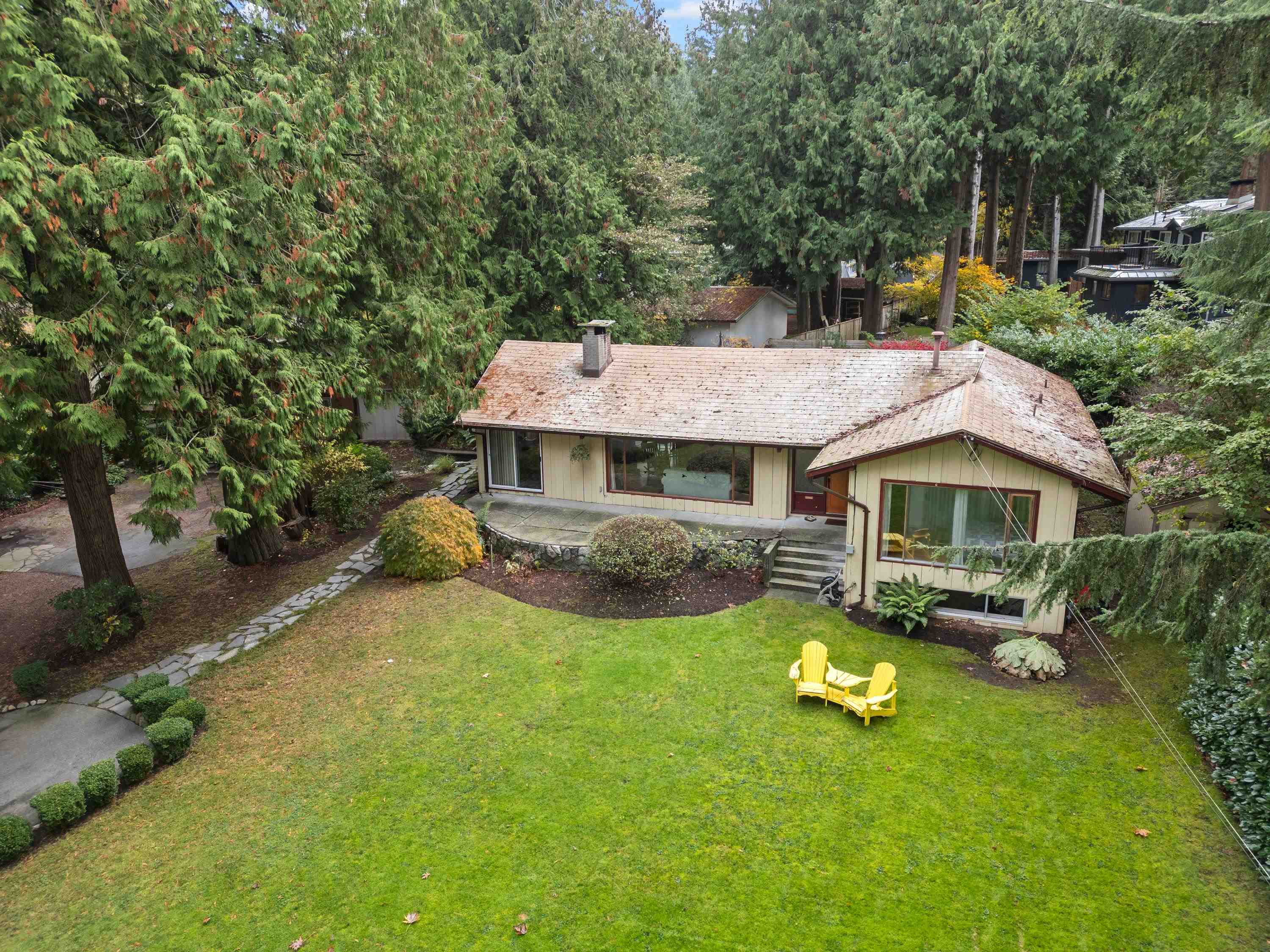 2574 Crescent Drive, Surrey, Crescent Bch Ocean Pk., V4A 3K2 39