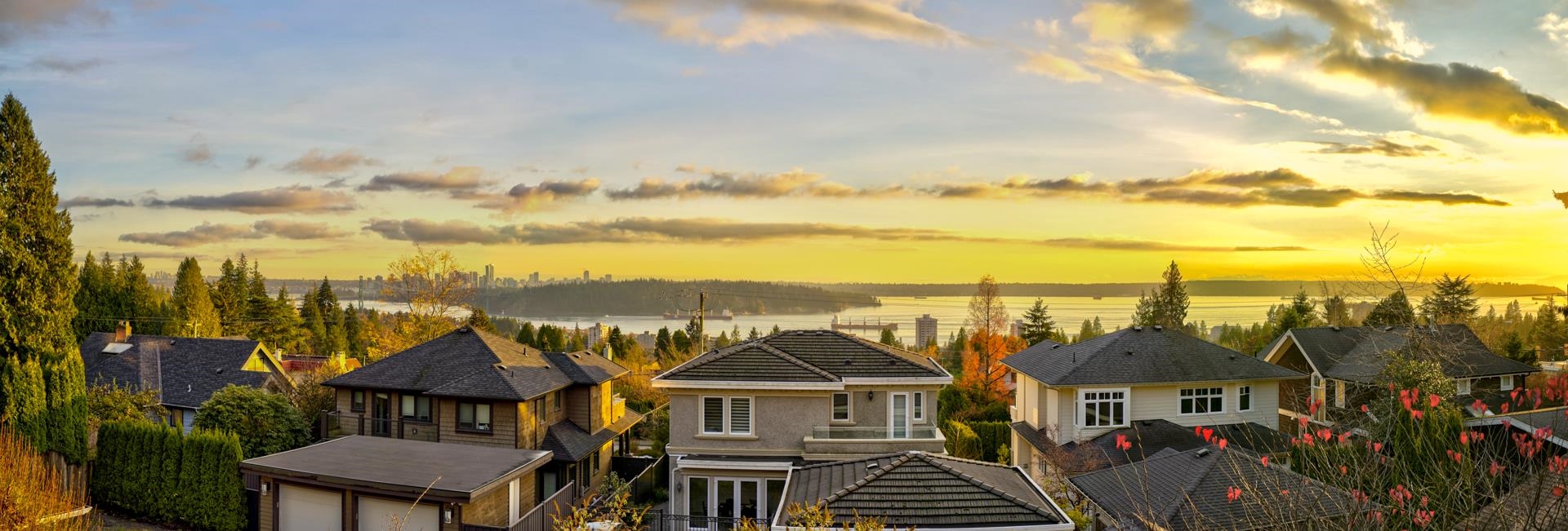 Listing image of 1460 NELSON AVENUE