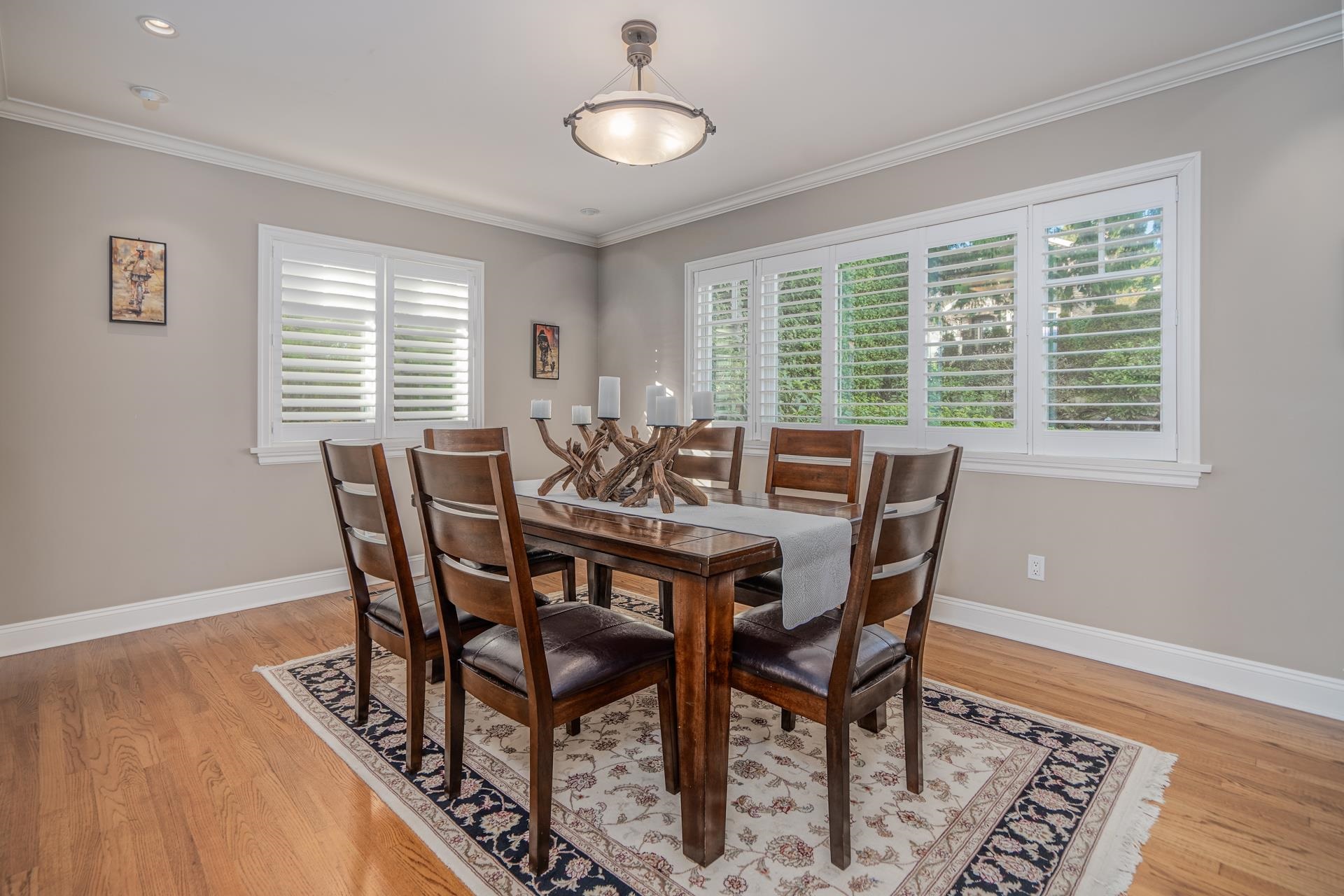 Listing image of 1460 NELSON AVENUE