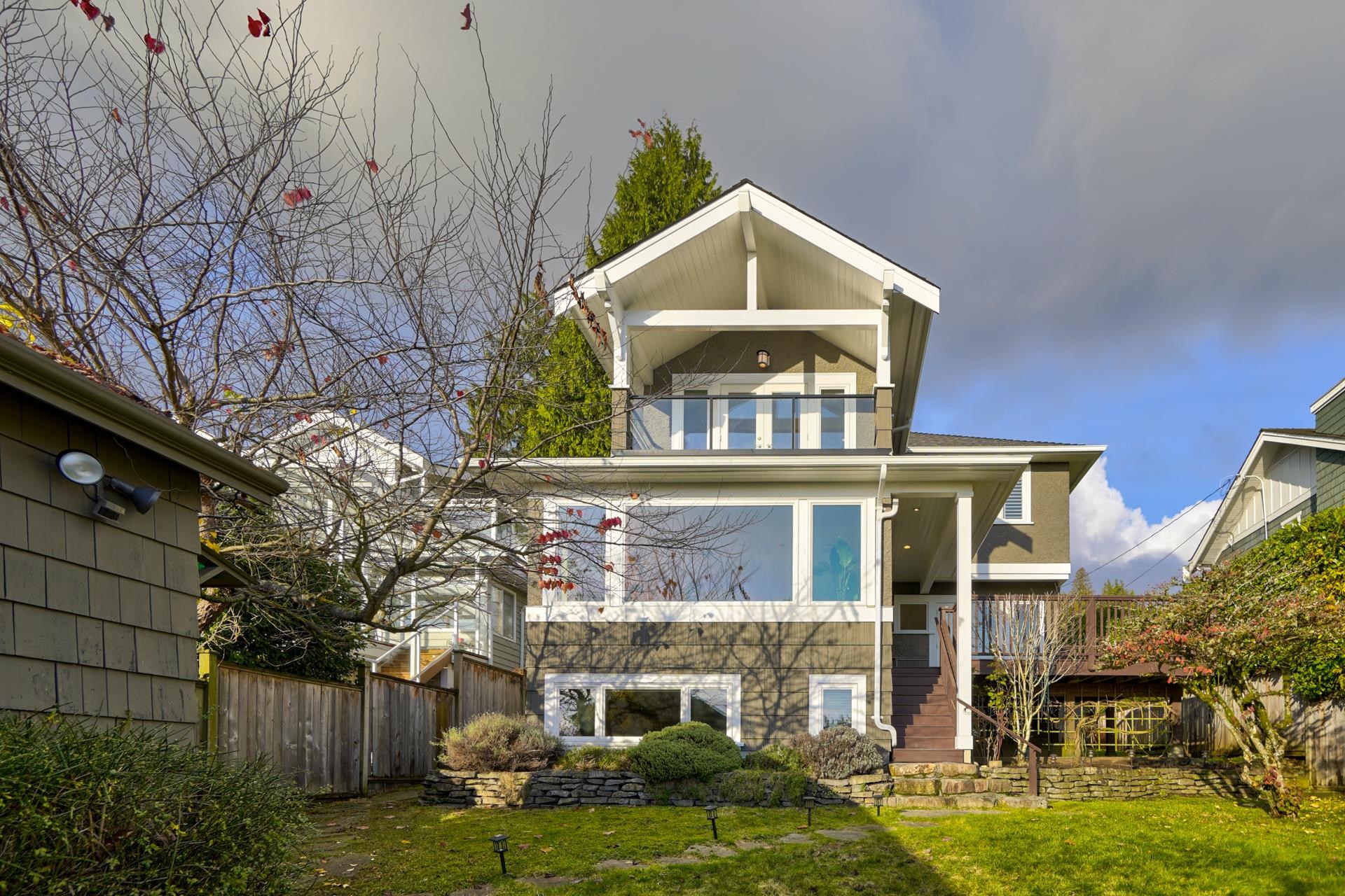 Listing image of 1460 NELSON AVENUE