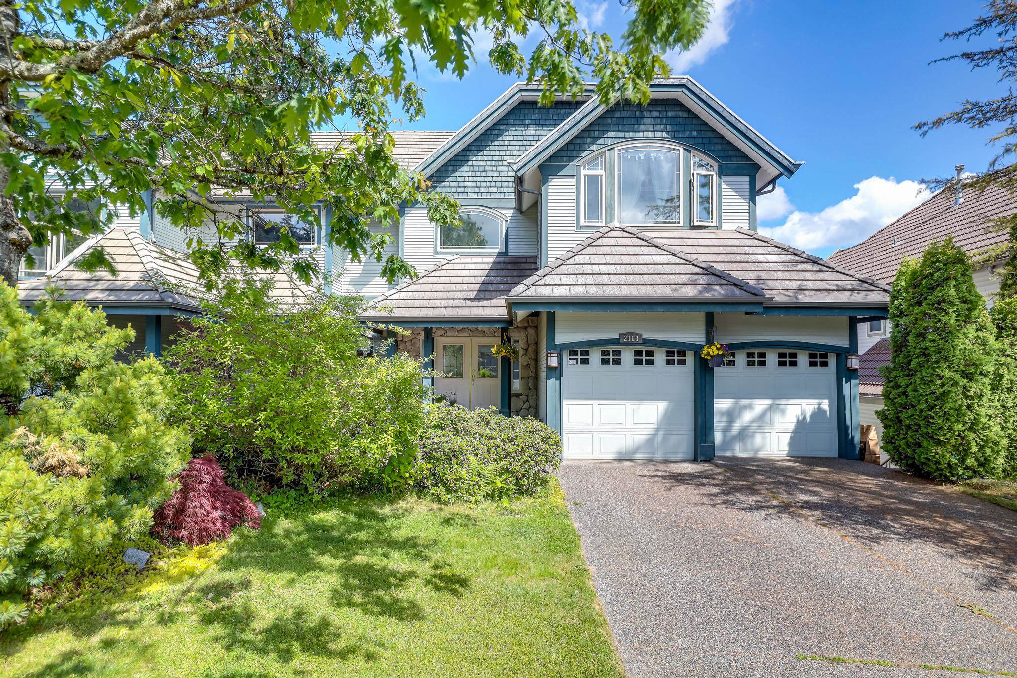 2163 Parkway Boulevard, Coquitlam, Westwood Plateau, V3E 3K5 1