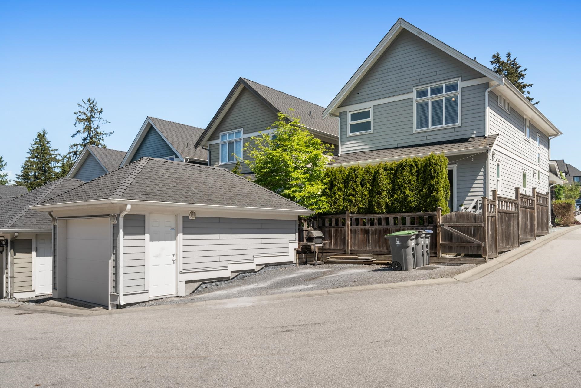 2853 160a Street, Surrey, Grandview Surrey, V3S 3Y6 36