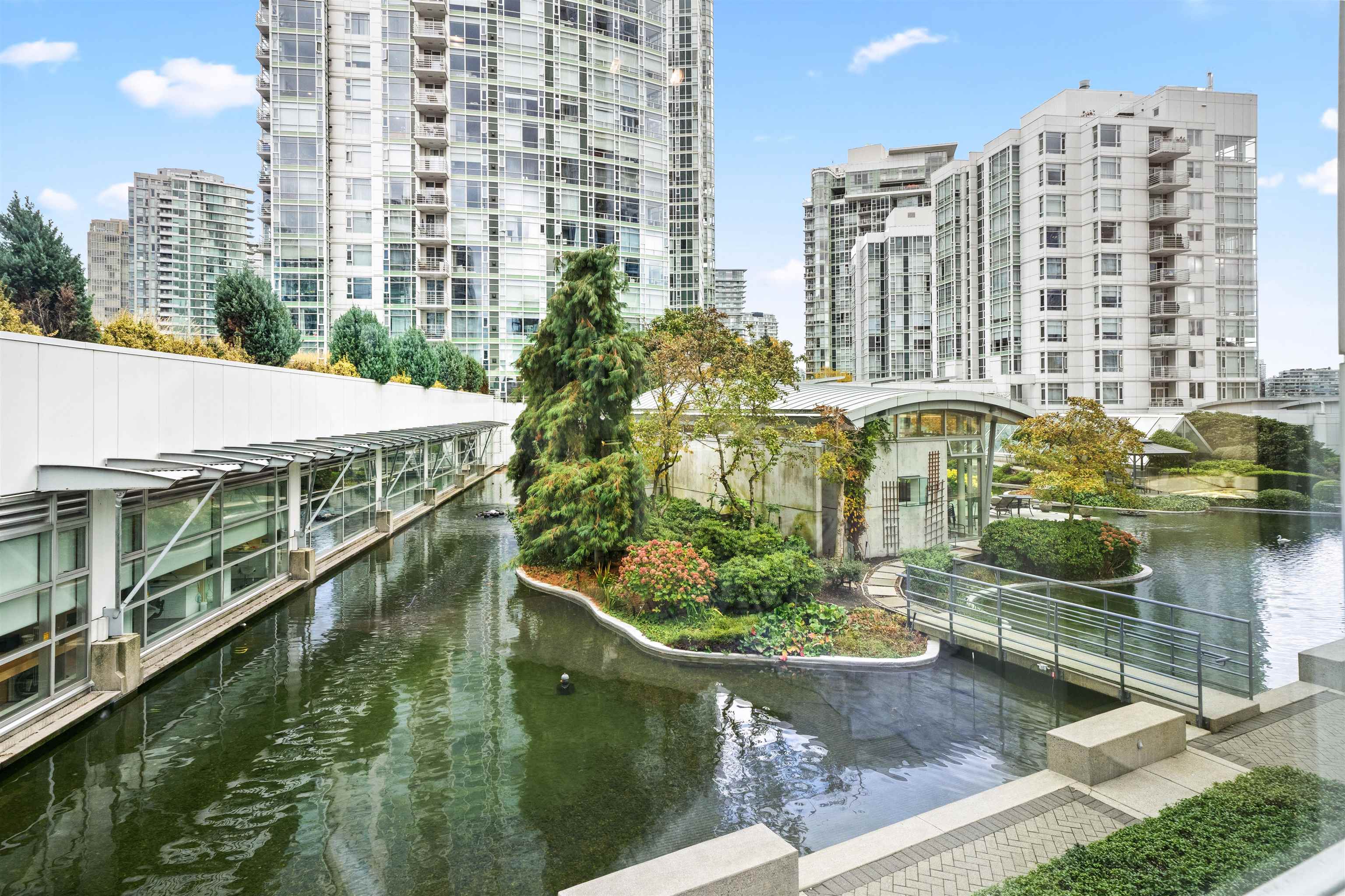 THA 1199 MARINASIDE CRESCENT - MLS&reg; # R2942145