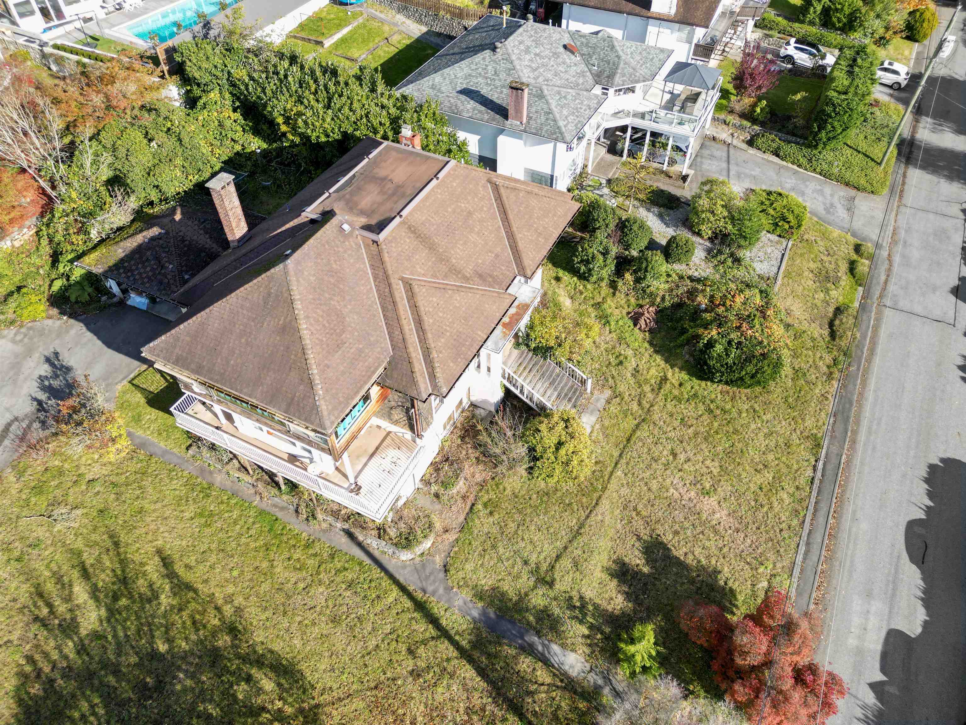 Listing image of 404 SOMERSET STREET