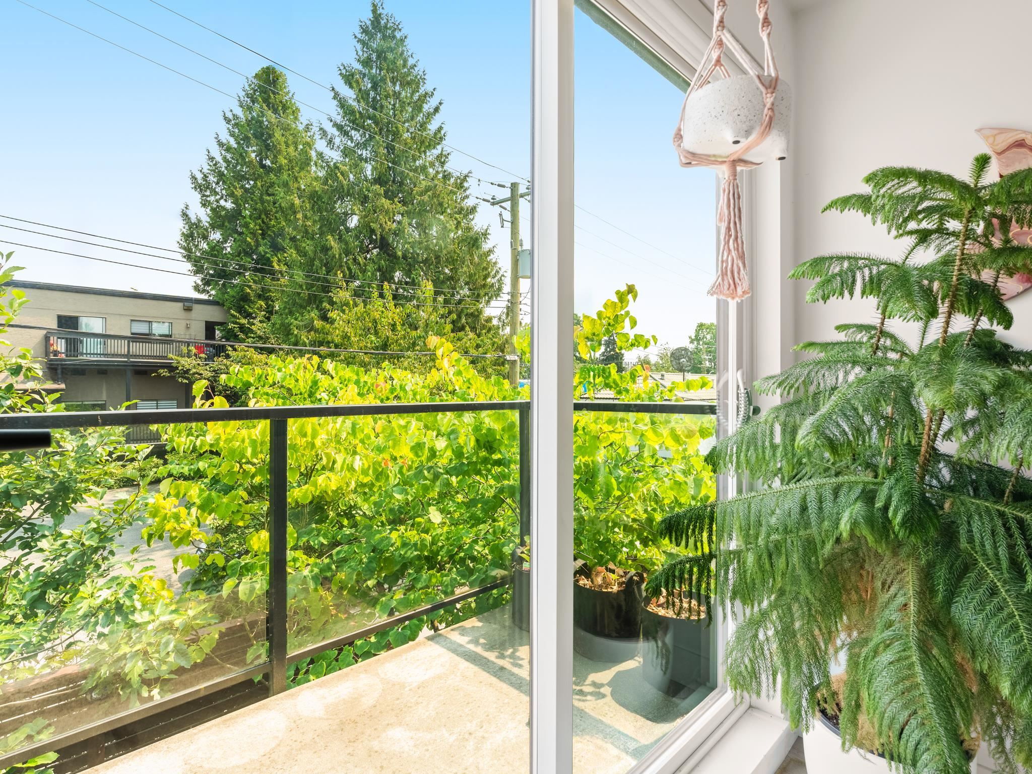 17 2358 Western Avenue, North Vancouver, Central Lonsdale, V7M 2L3 24