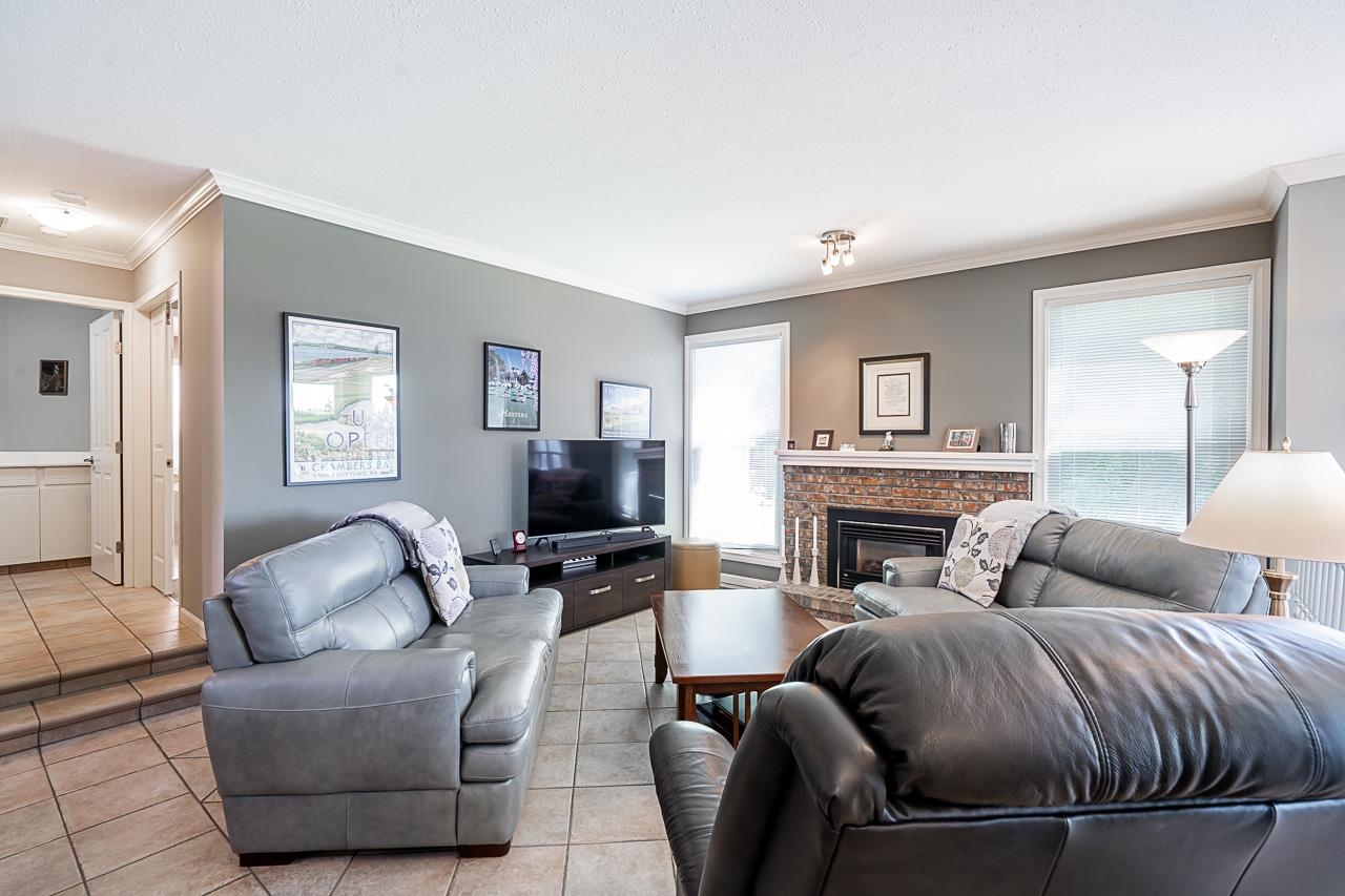 12310 56 Avenue, Surrey, Panorama Ridge, V3X 2X2 10