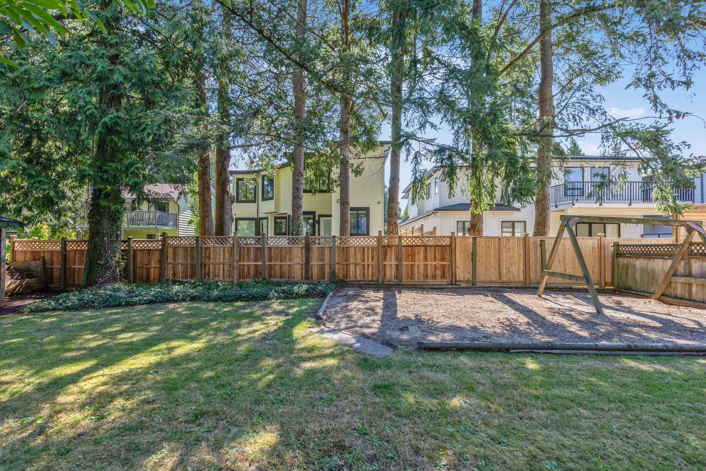 12724 25a Avenue, Surrey, Crescent Bch Ocean Pk., V4A 5R5 35