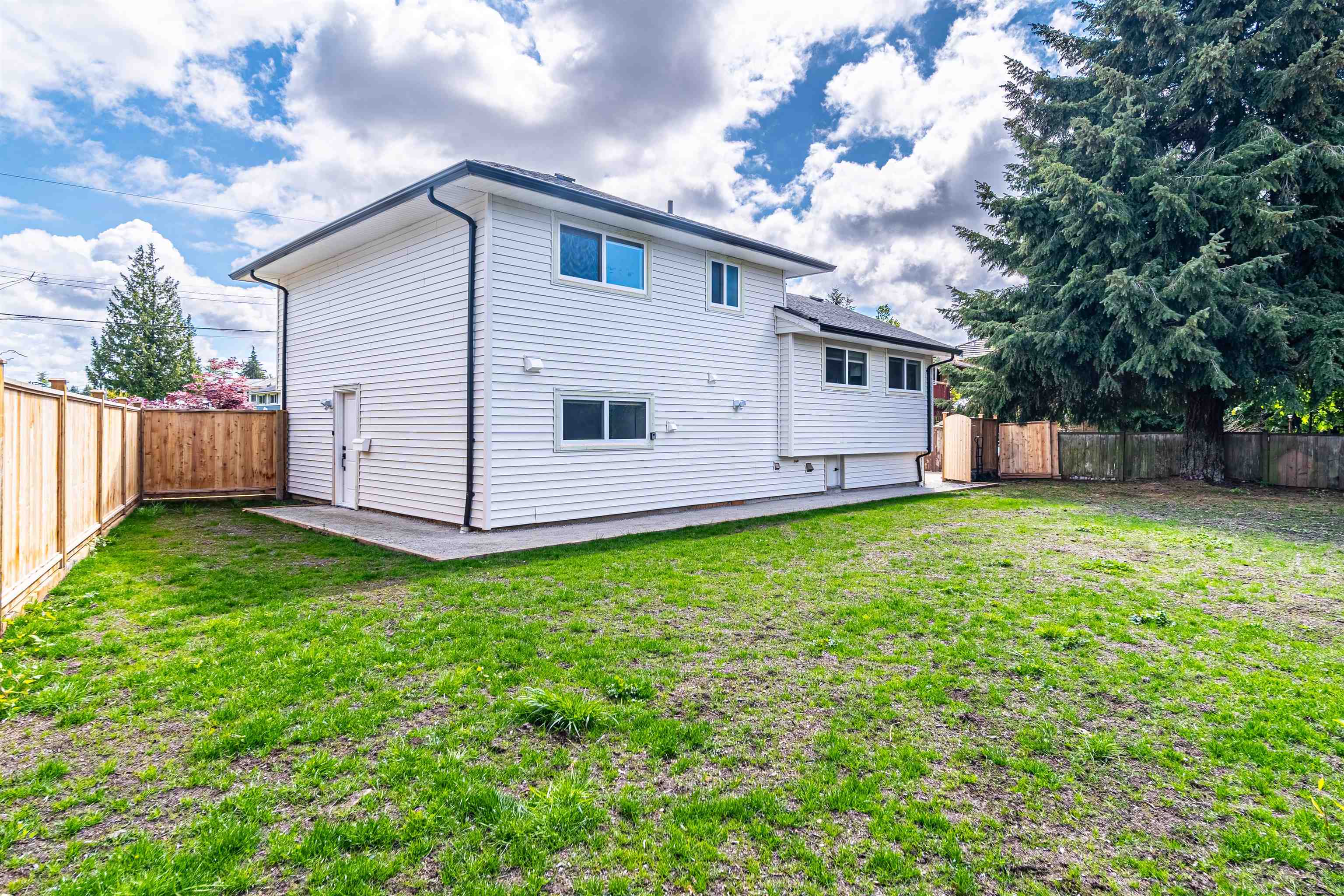 9360 Pinewell Crescent, Richmond, Saunders, V7A 2C6 23