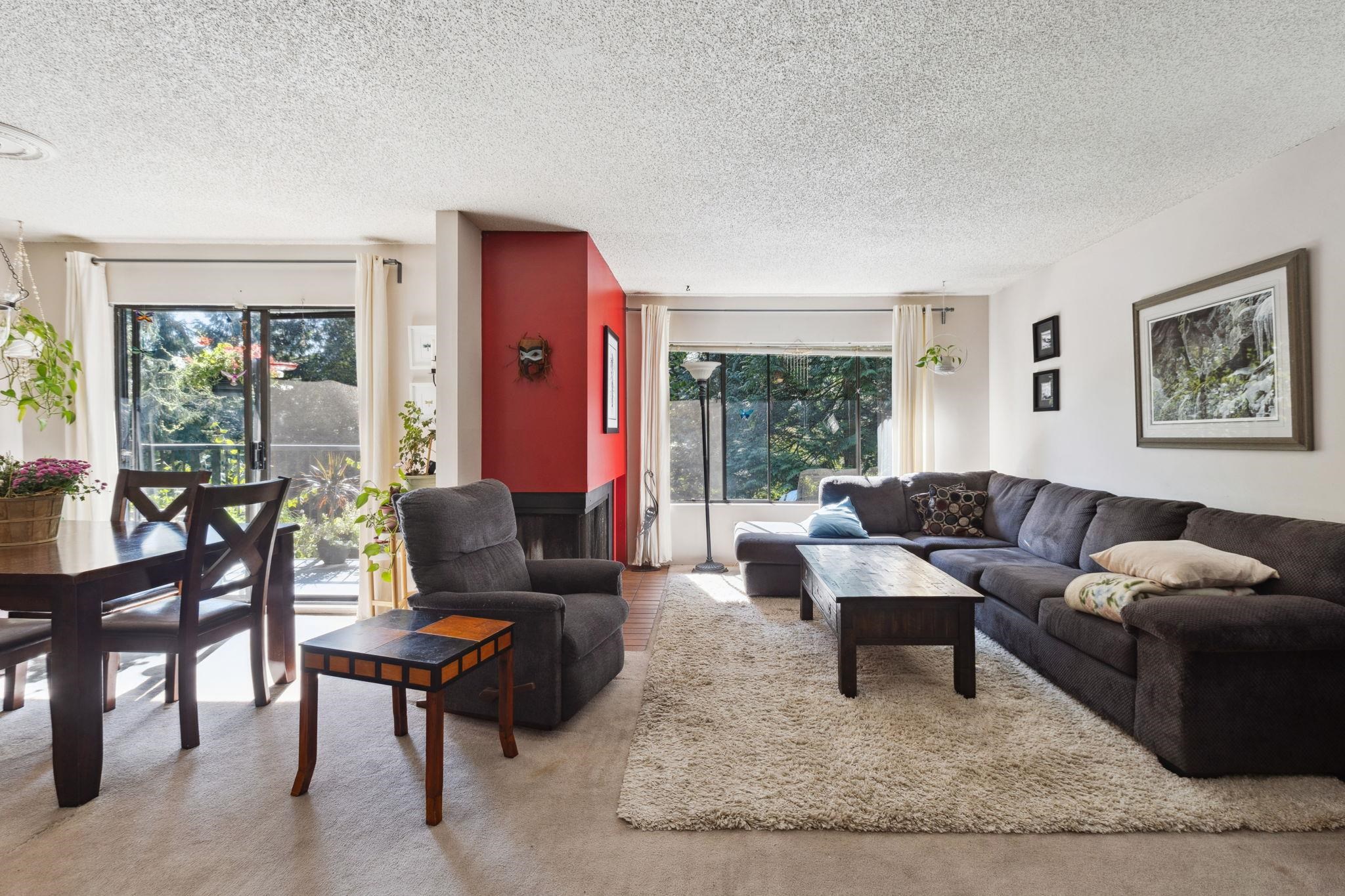 3394 William Avenue, North Vancouver, Lynn Valley, V7K 2Z6 2