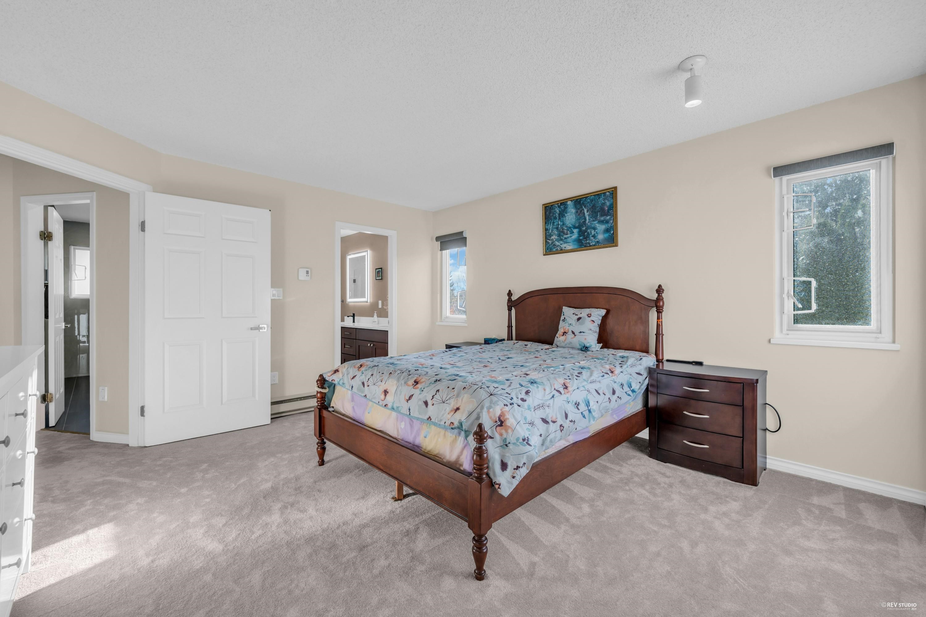 8851 Dolphin Court, Richmond, Garden City, V6Y 3J7 21