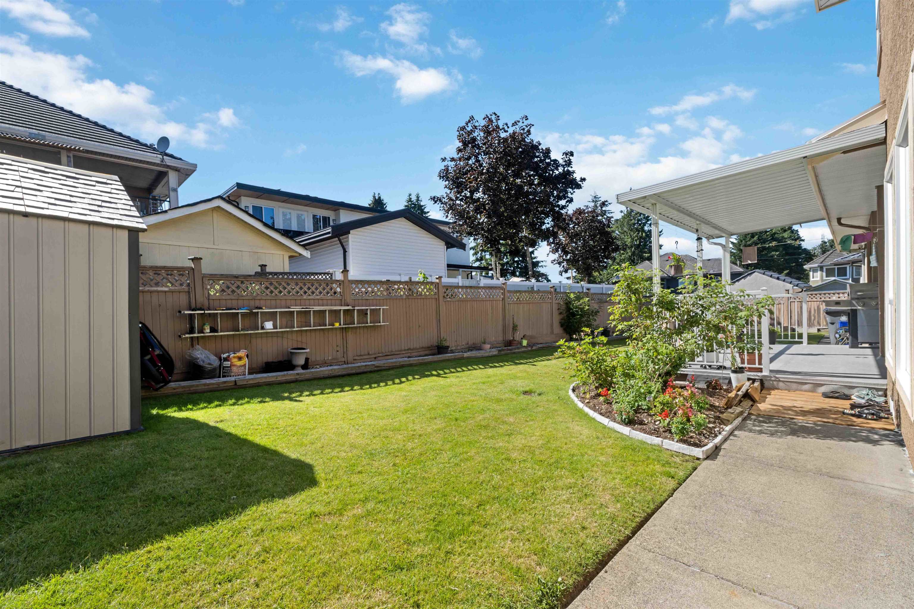 13348 61a Avenue, Surrey, Panorama Ridge, V3X 1L9 22