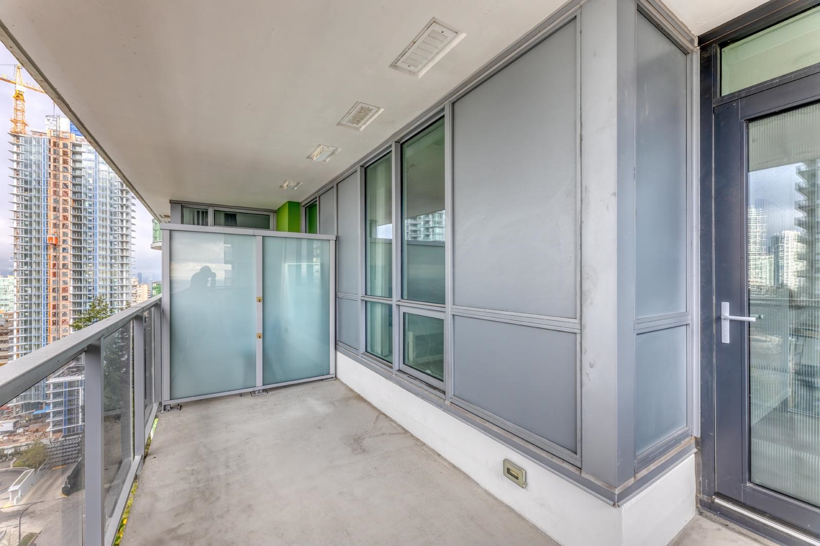 1801 6638 Dunblane Avenue, Burnaby, Metrotown, V5H 0G8 14