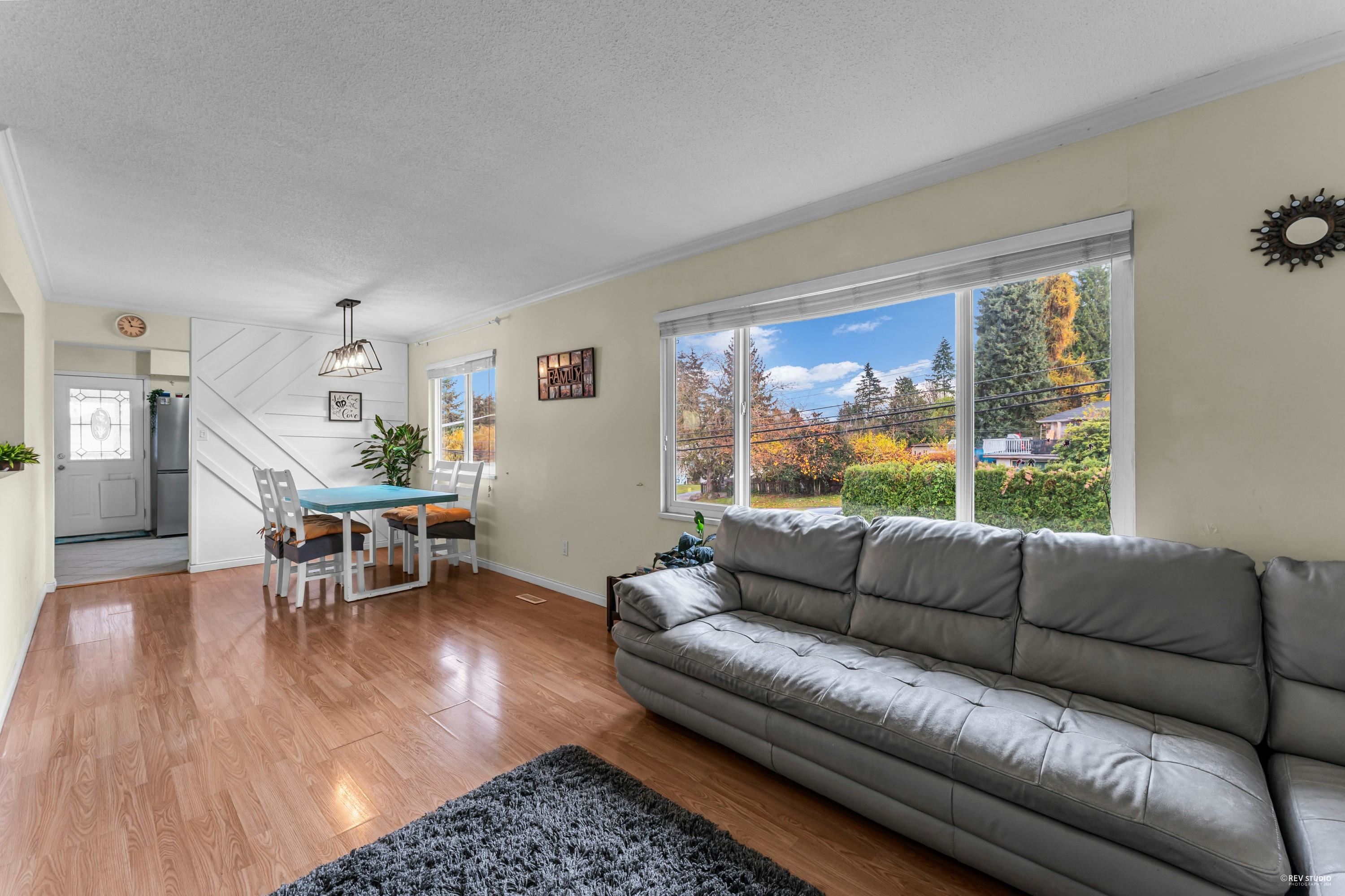 11295 132 Street, Surrey, Bridgeview, V3R 2Y5 6