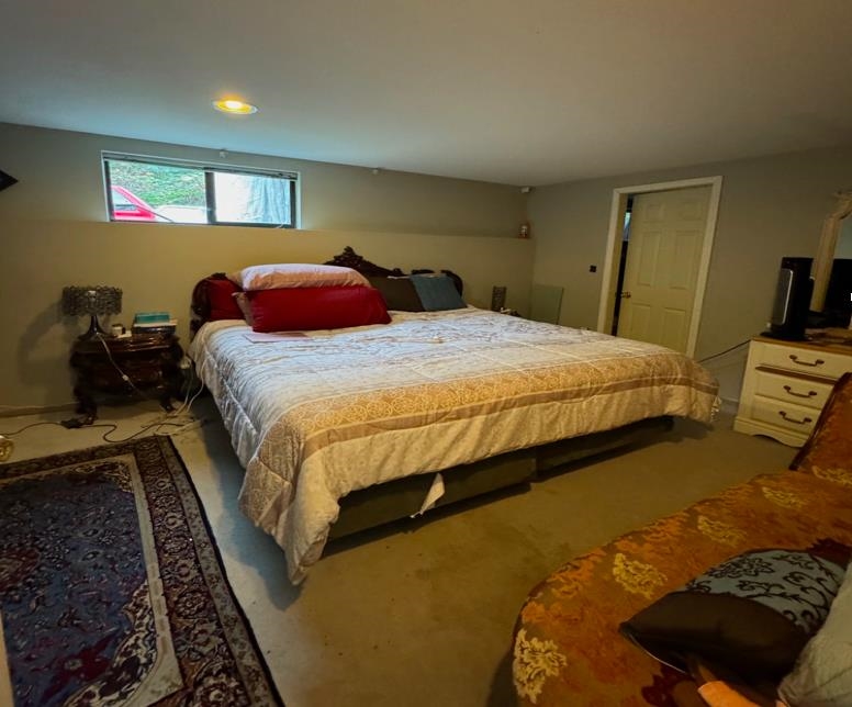 Listing image of 75 GLENGARRY CRESCENT