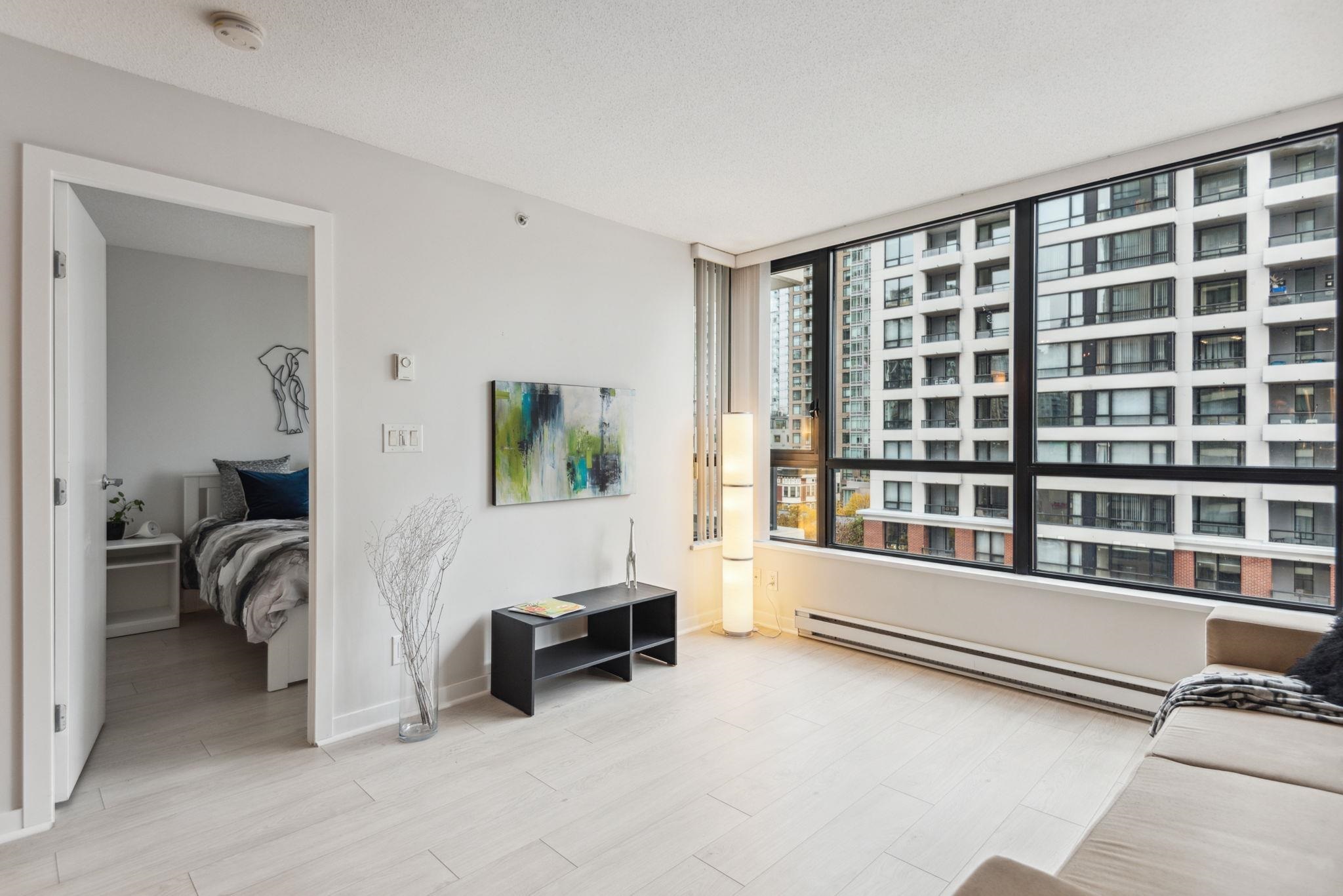 904 977 Mainland Street, Vancouver, Yaletown, V6B 1T2 2