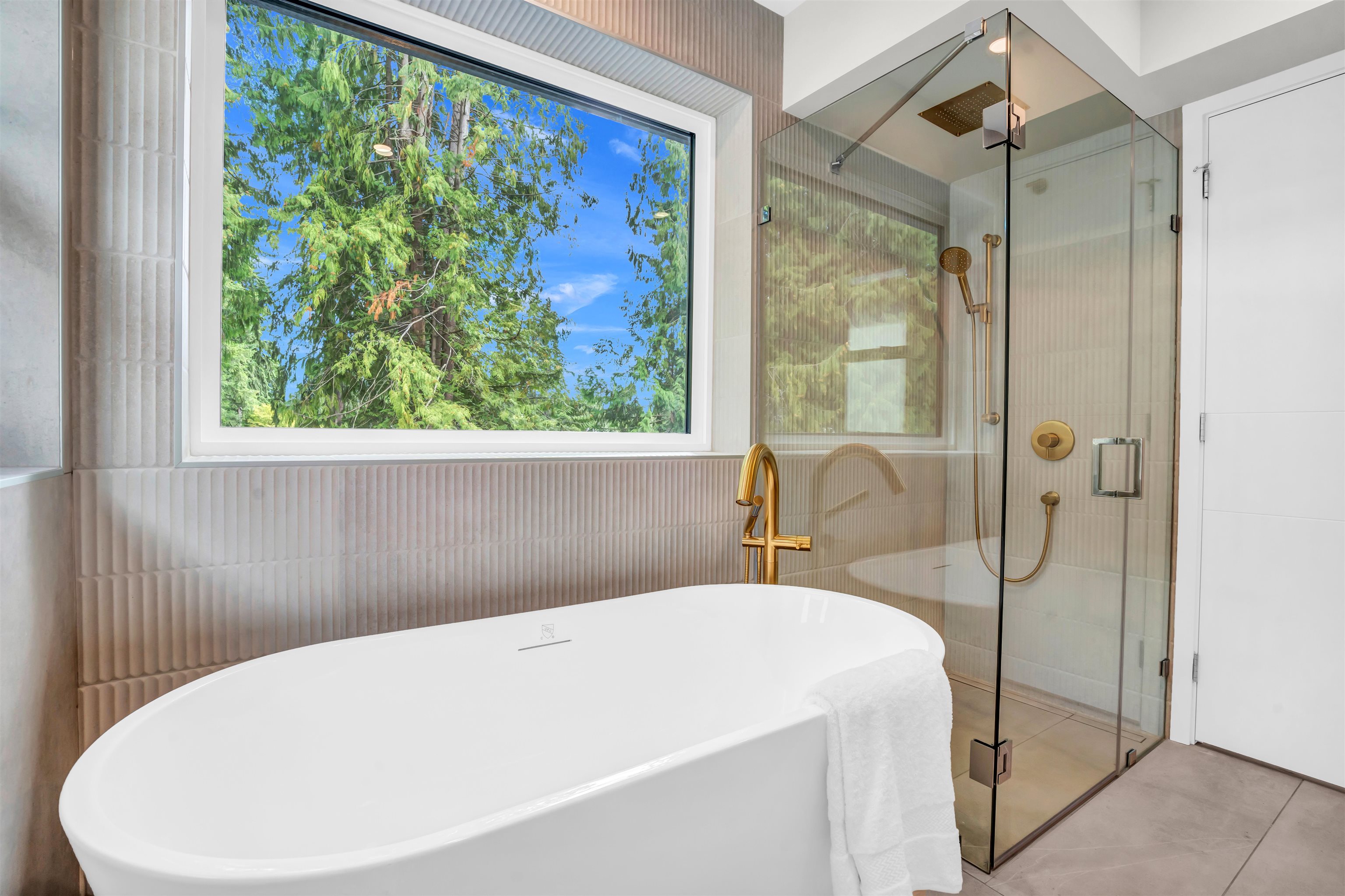 Listing image of 4442 HOSKINS ROAD