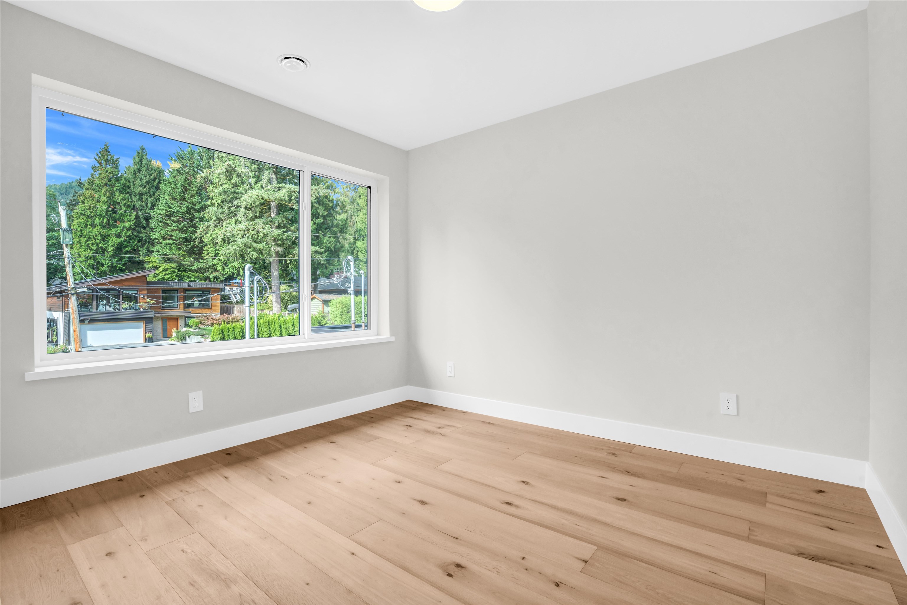 4442 Hoskins Road, North Vancouver, Lynn Valley, V7K 2P9 21