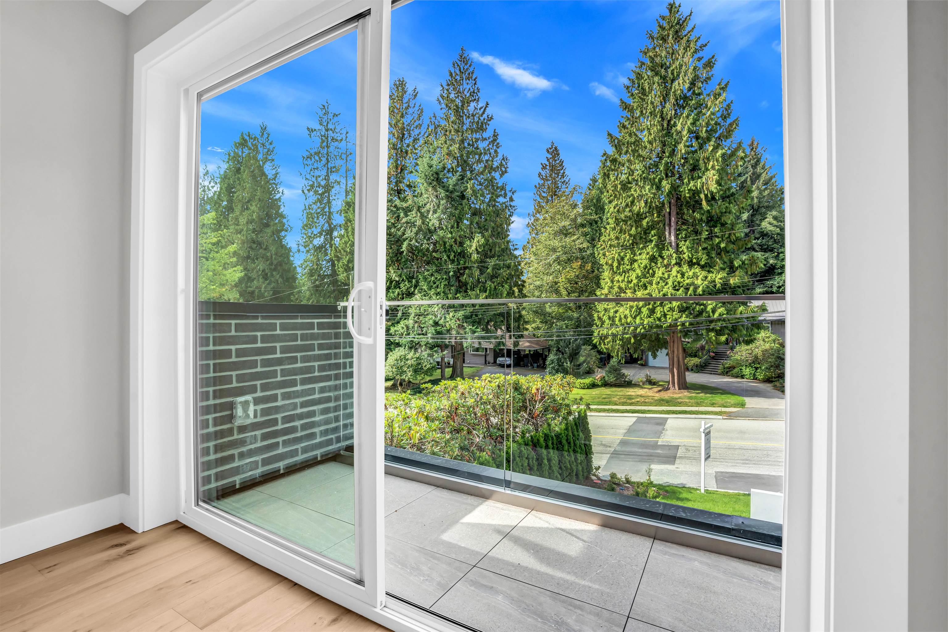 Listing image of 4442 HOSKINS ROAD