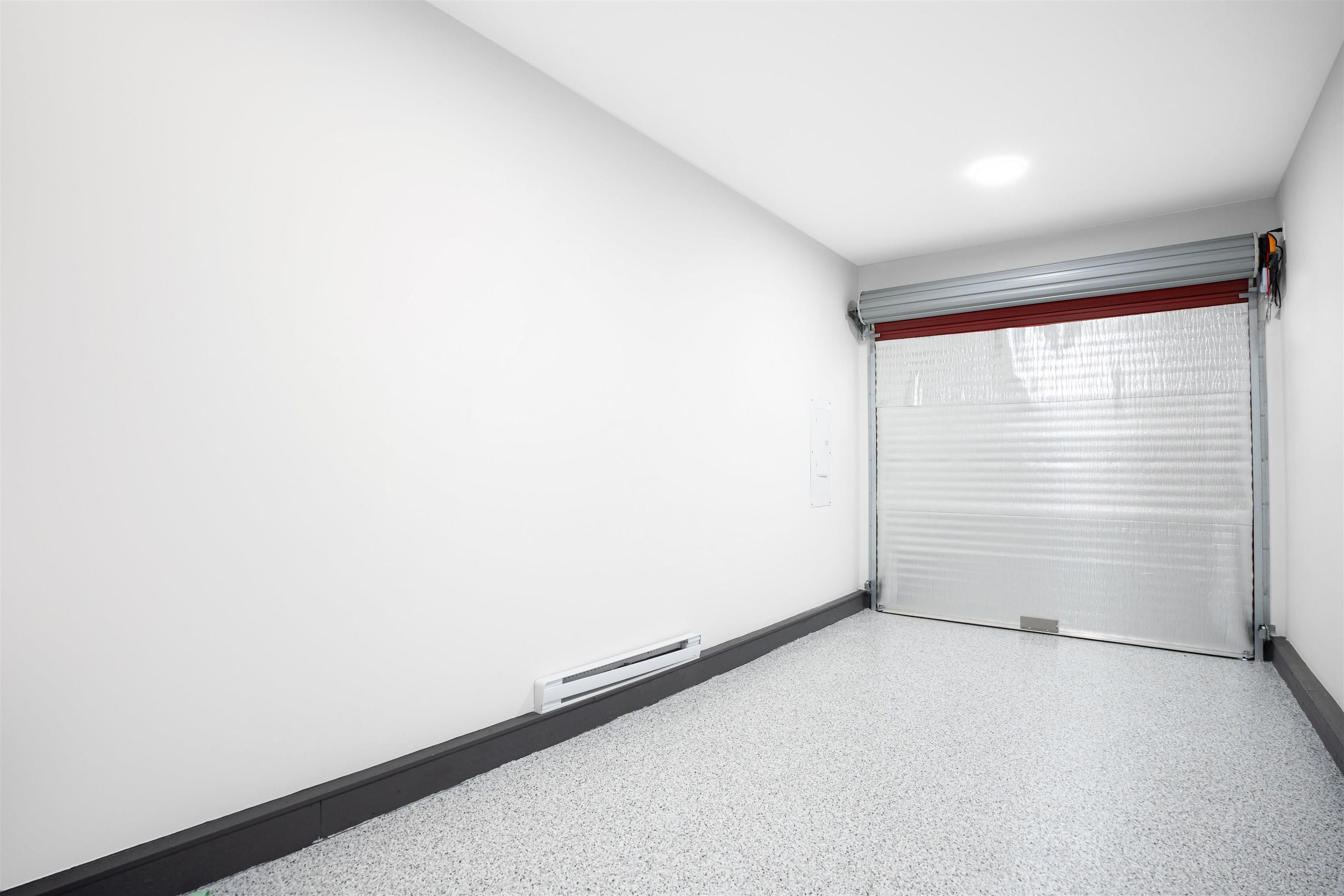 Listing image of 4442 HOSKINS ROAD
