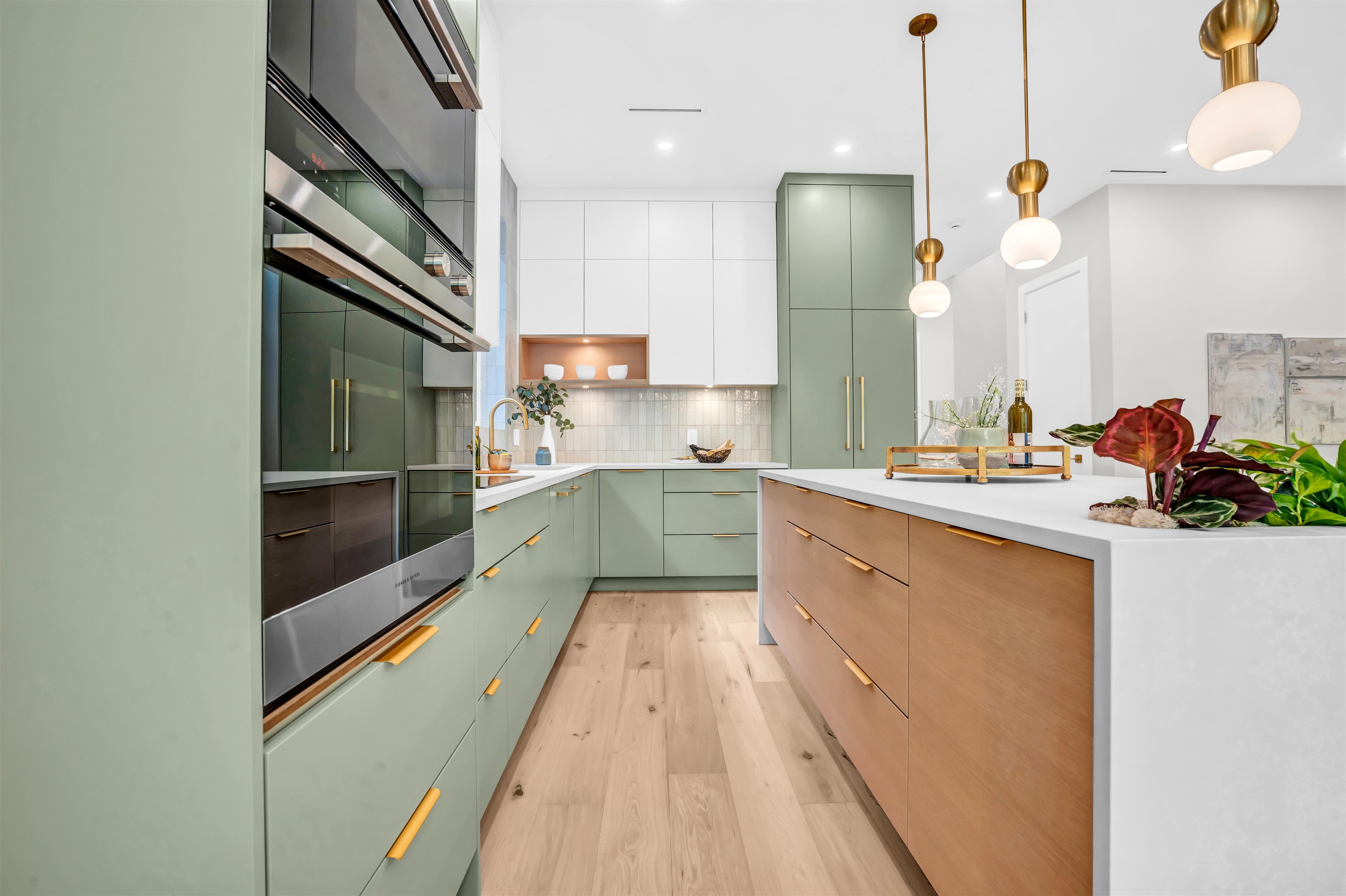 Listing image of 4442 HOSKINS ROAD