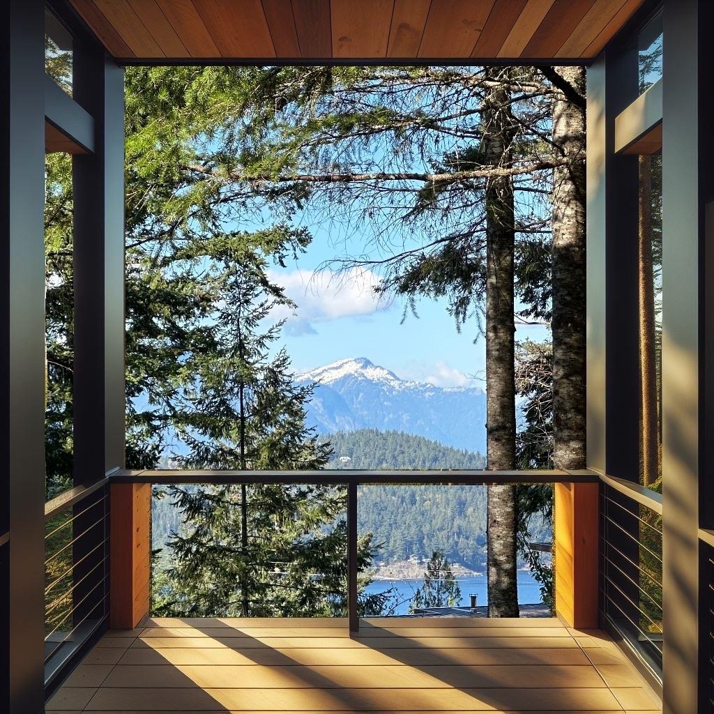 Listing image of 831 WINDJAMMER ROAD